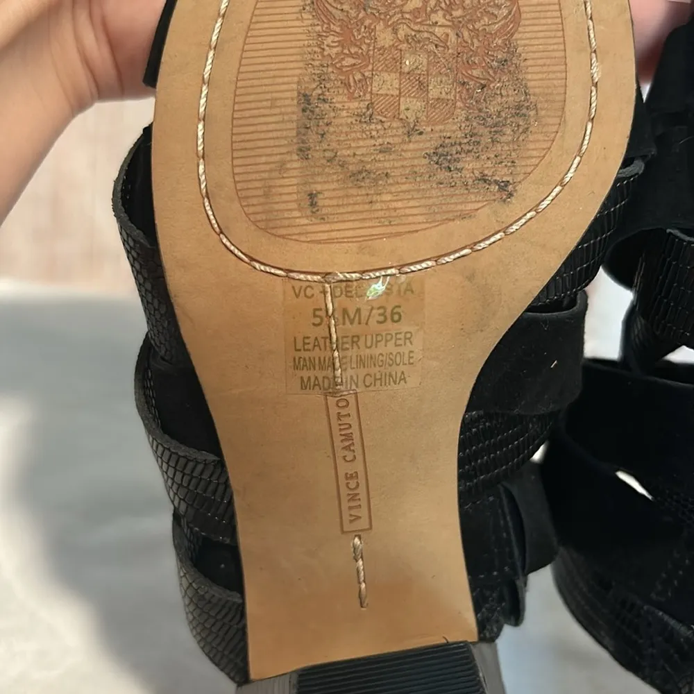 NWOT Vince Camuto Deljesta Sandal - Image 7