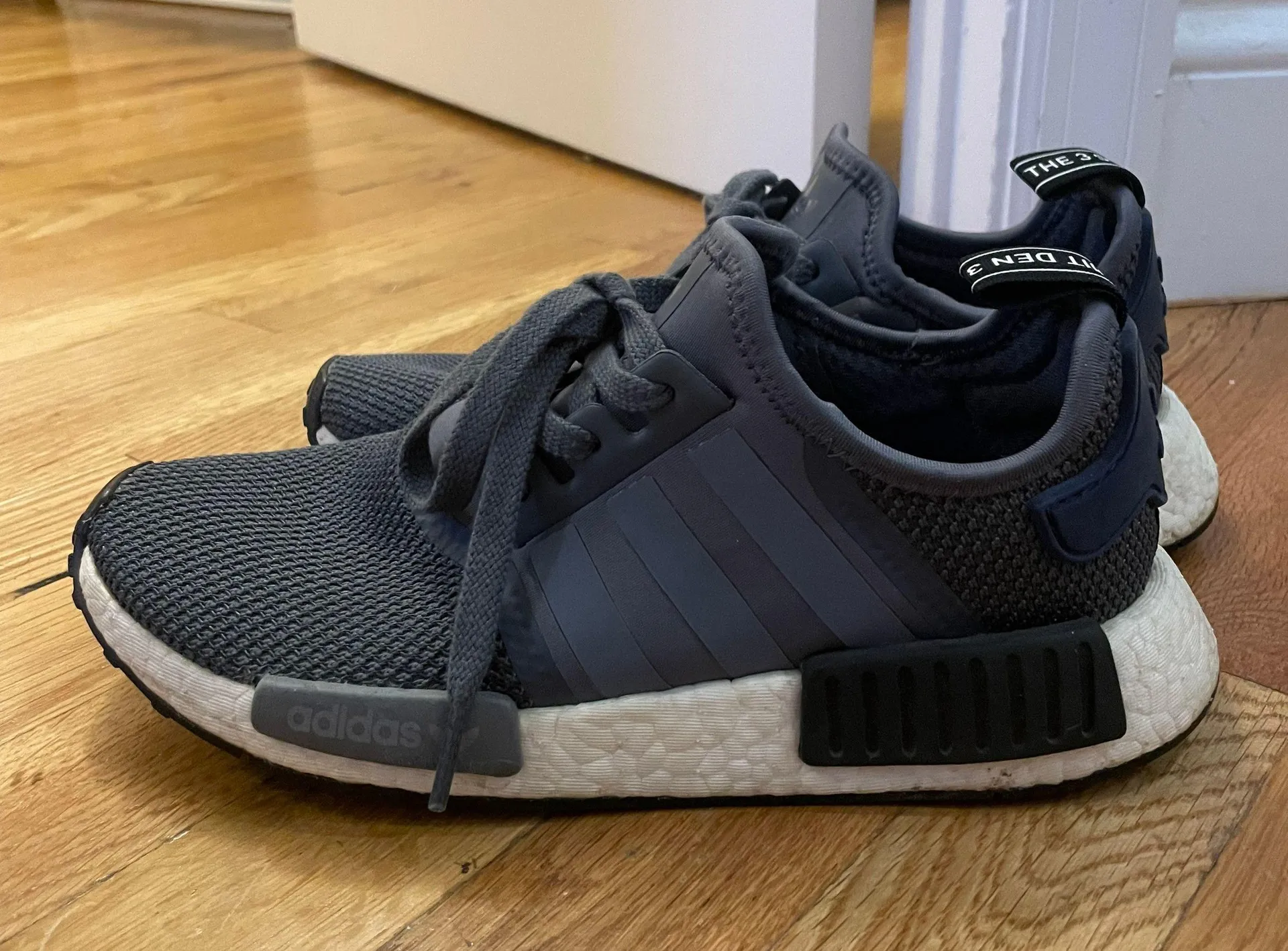Adidas NMD R1 - Image 2