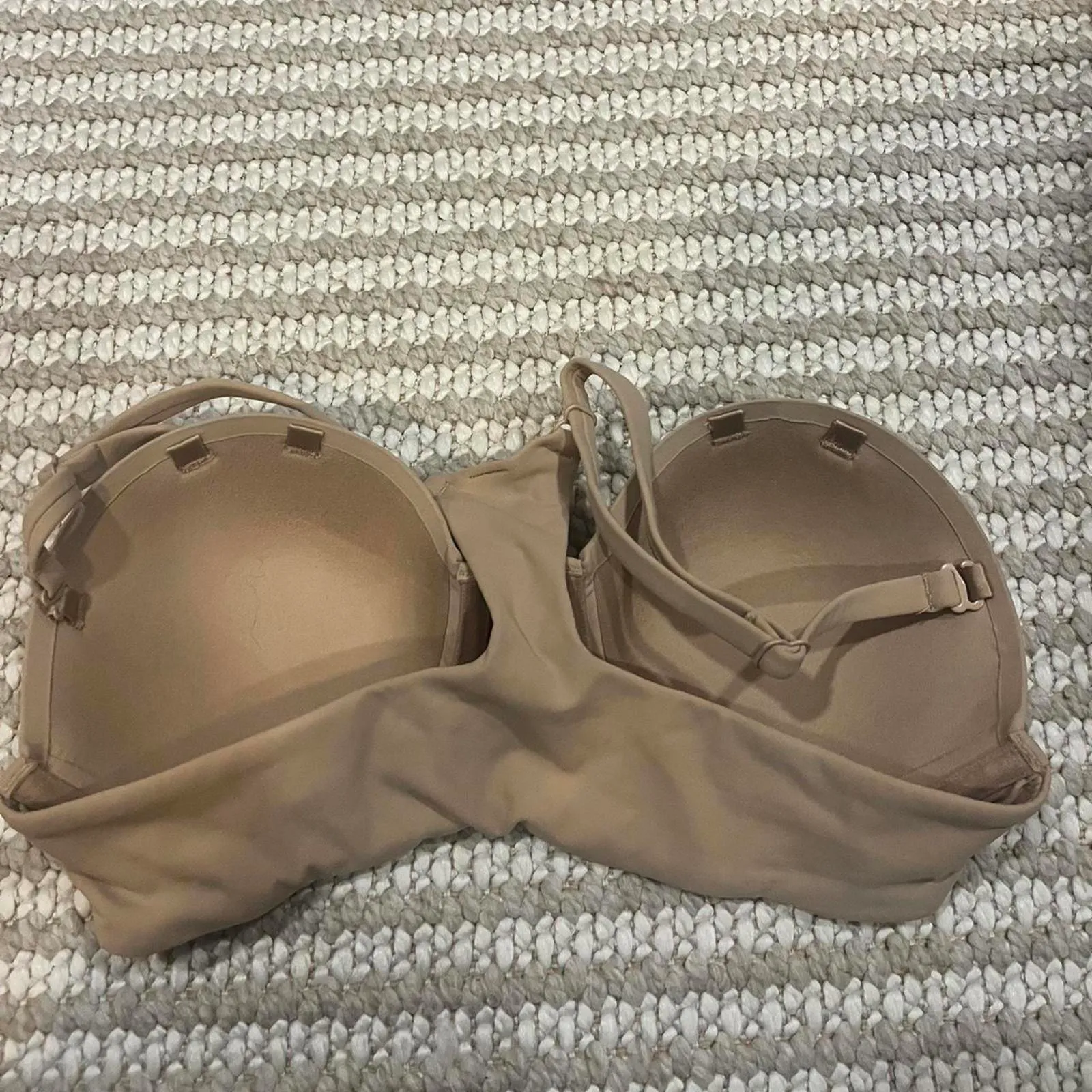 Skims Fits Everybody Racerback Demi Bra - Image 4