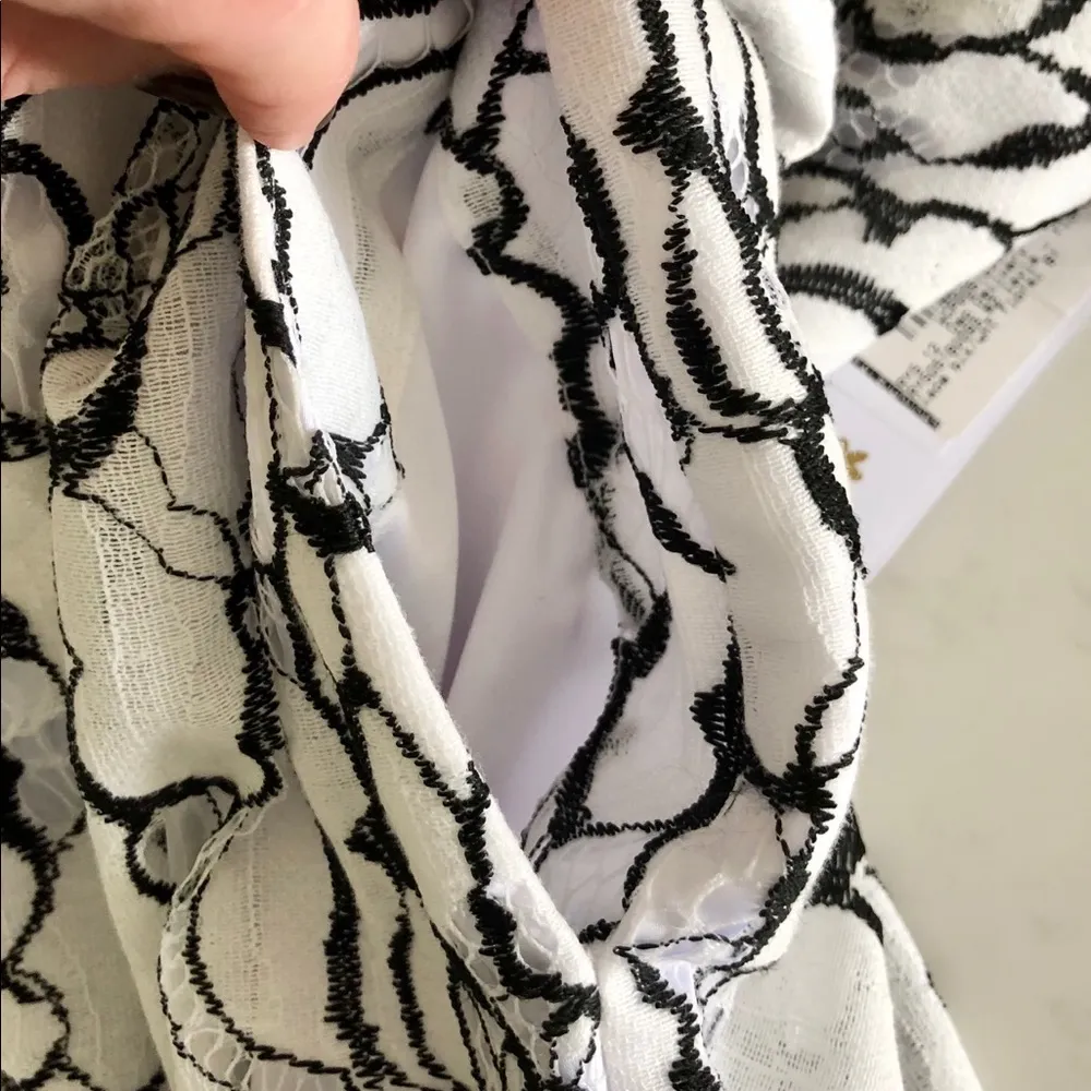 RYSE The Label Layla Halter Neck Black & White Floral Print Lace Romper, sz. S - Image 12