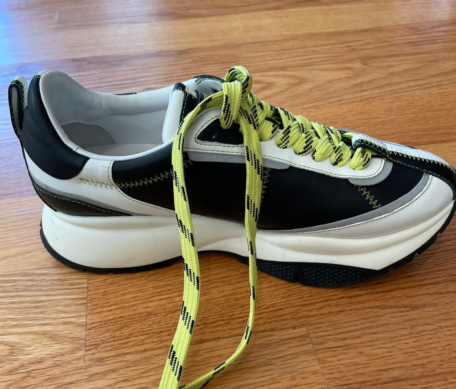 Jimmy Choo  - Image 3