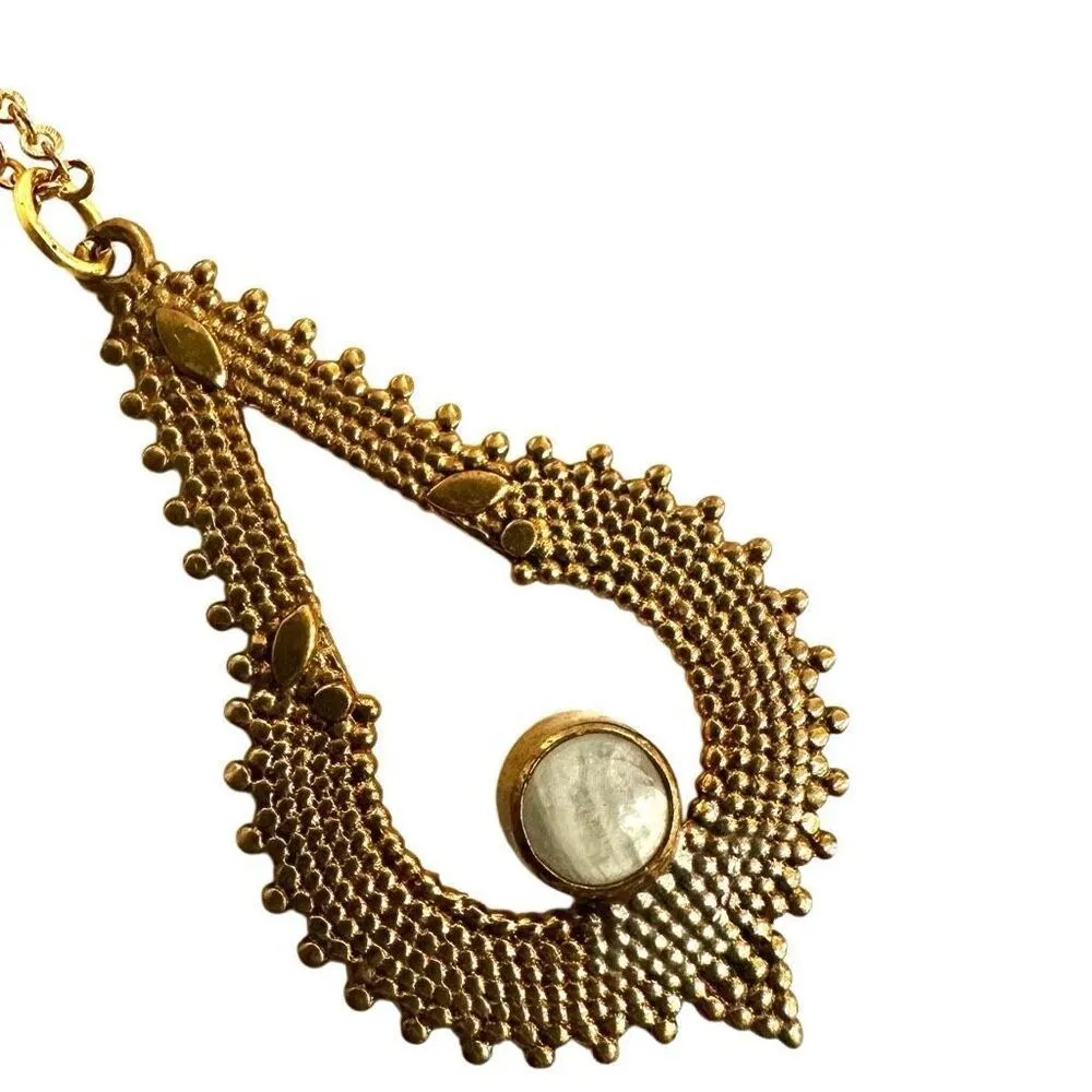 moonstone boho pendant necklace Gold - Image 9