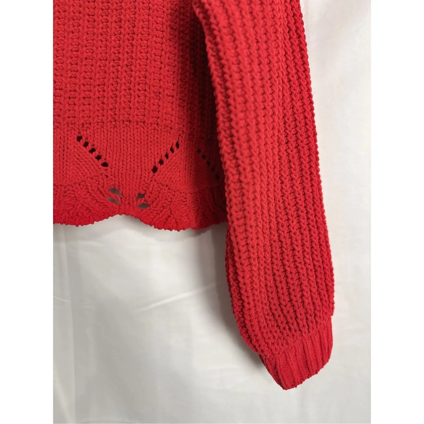 Francesca’s Chunky Red Knit Sweater - Image 4