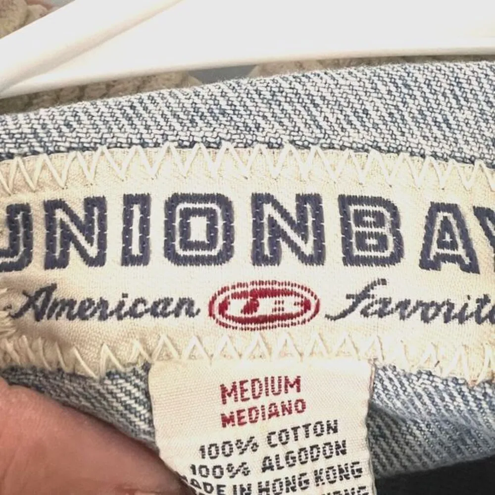 VINTAGE 90’s Unisex Cropped Vintage Classic Jean Denim Jacket Size M. - Image 7