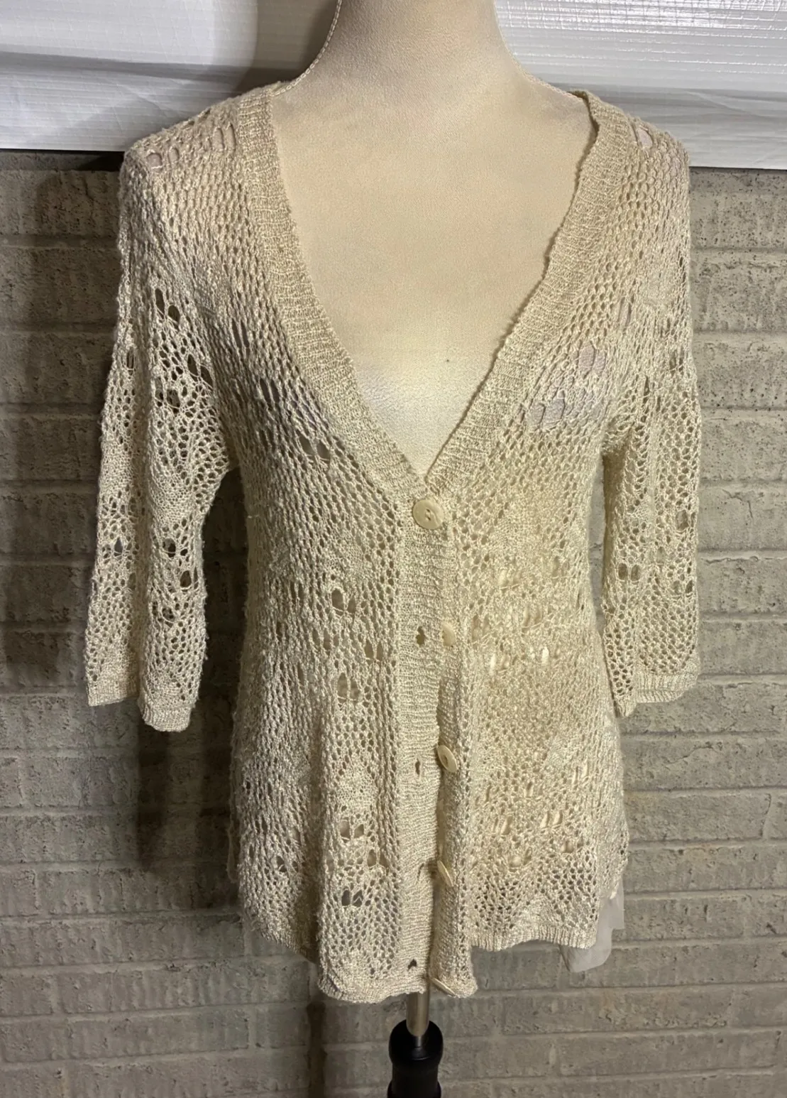 BKE Boutique boho Crochet Lace Trim Ruffle Hem 3/4 Sleeve Cardigan Sweater S Tan - Image 1