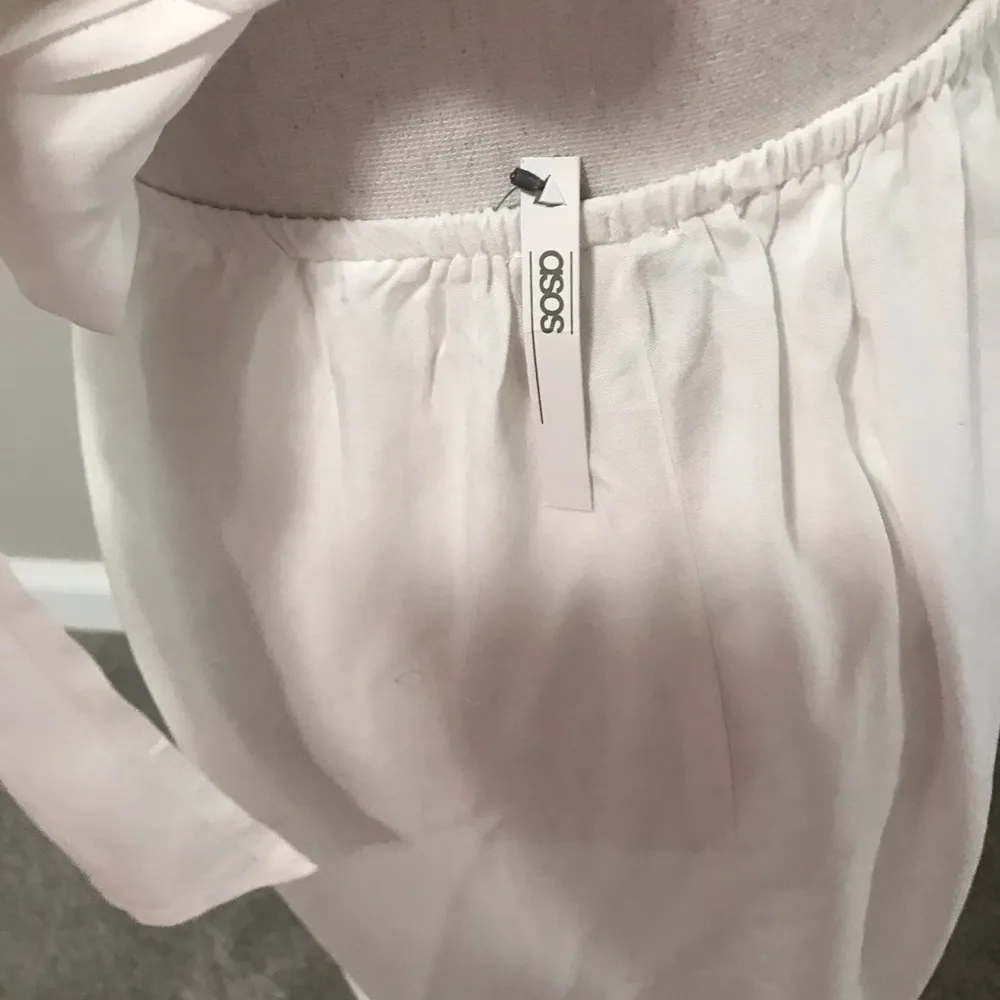 NWT ASOS DESIGN tie back cross front beach maxi dress with front cut out detail - Image 13