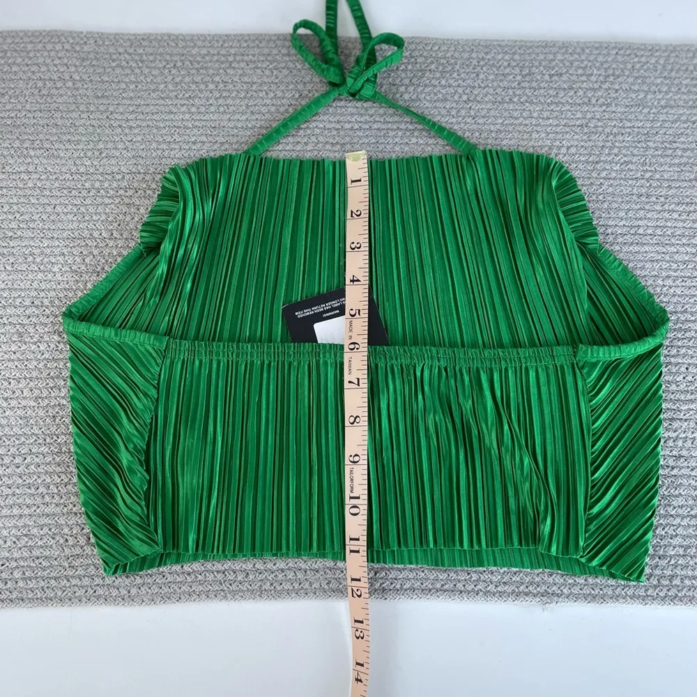 Pretty Little Things Bright Green Pleated Crop Top Size M NWT - Image 6