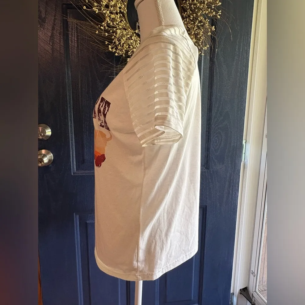 Wild and Free Graphic Women's Blouse - Image 3