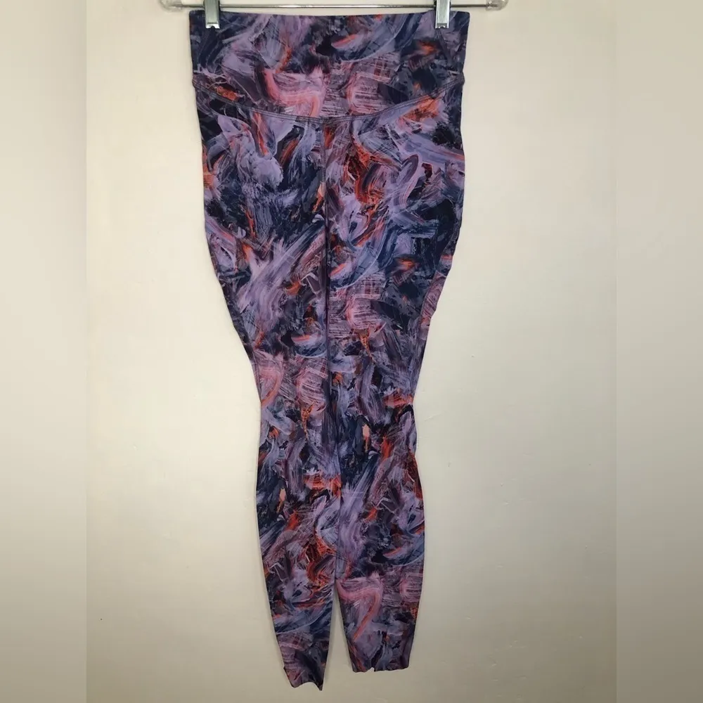 BASE Pace High-Rise Running Tight 28"
Brushed - Image 4