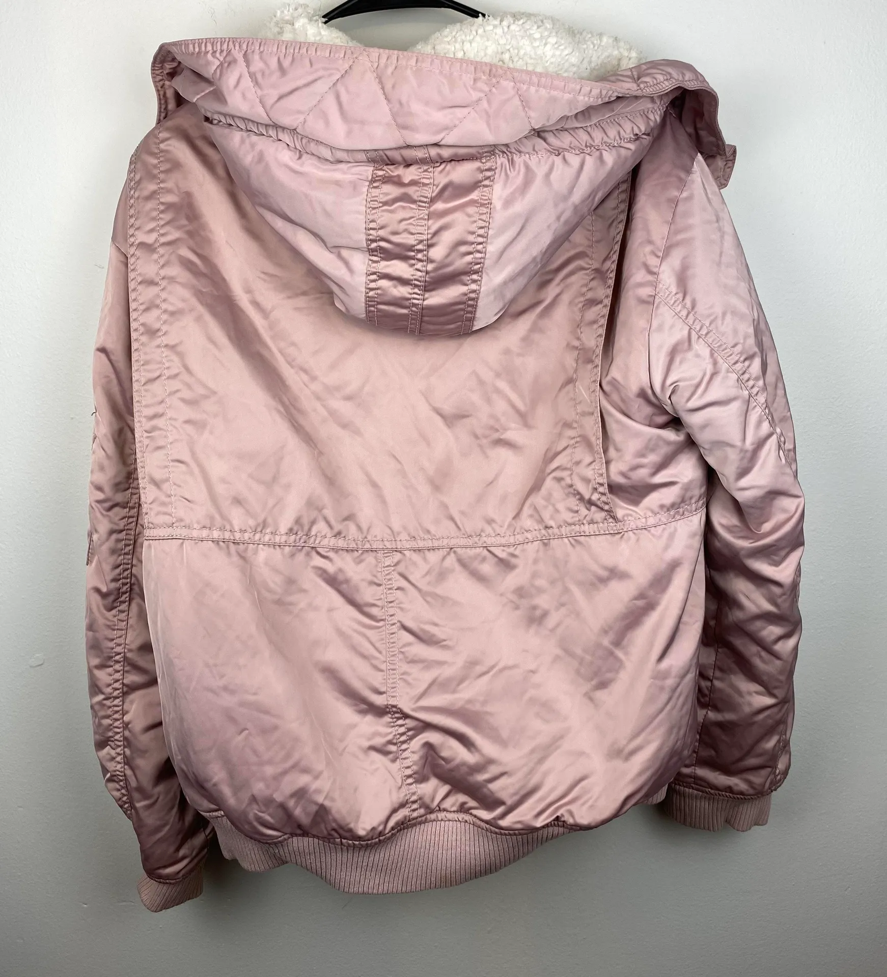 Blush Puffer Jacket - Image 2