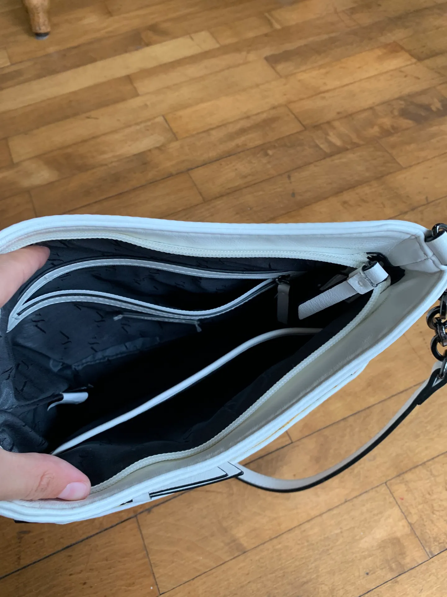 Vera Wang Purse - Image 6