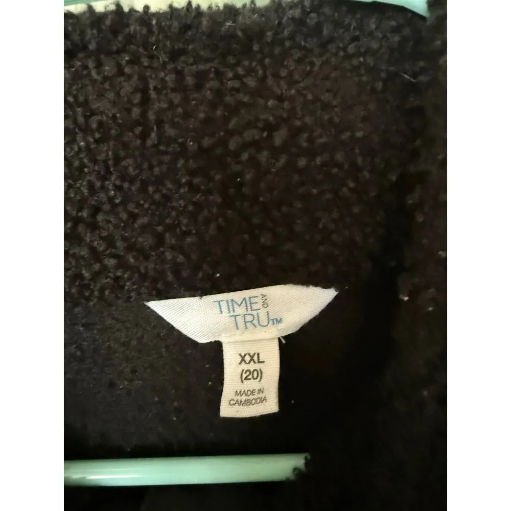 Black Fuzzy Women's Jacket Size 2X - Image 2