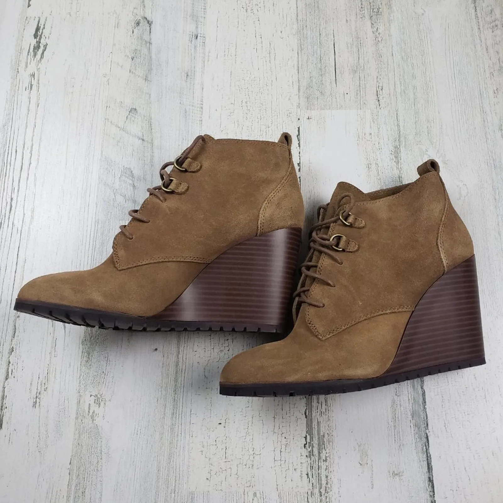 NWOB Splendid Paris Brown Suede Lace-Up Wedge Ankle Bootie Women’s Size 9 - Image 4