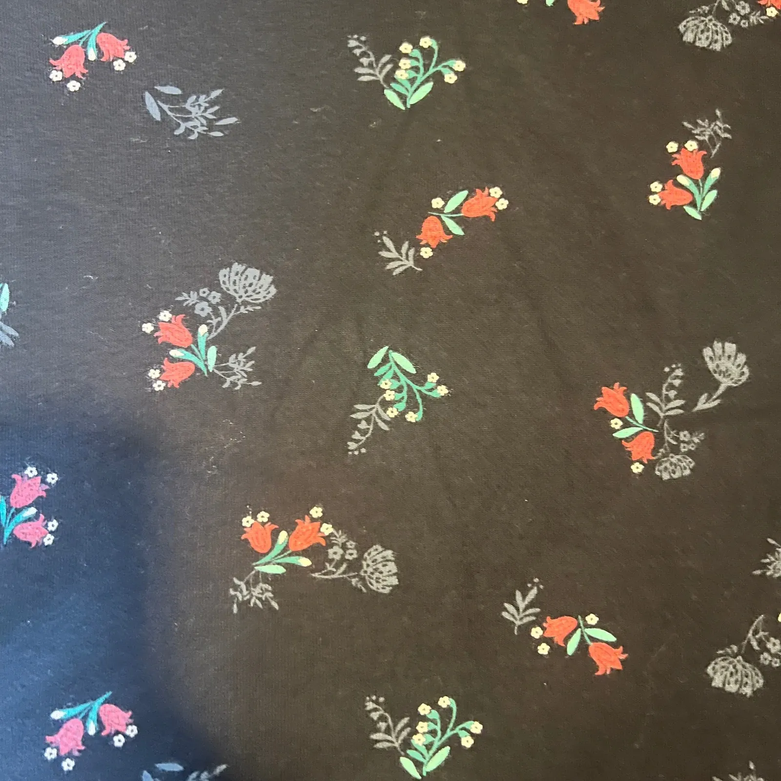 Croft & Barrow Classic Tee Womens XL Black Floral Long Sleeve V Neck Cotton - Image 3