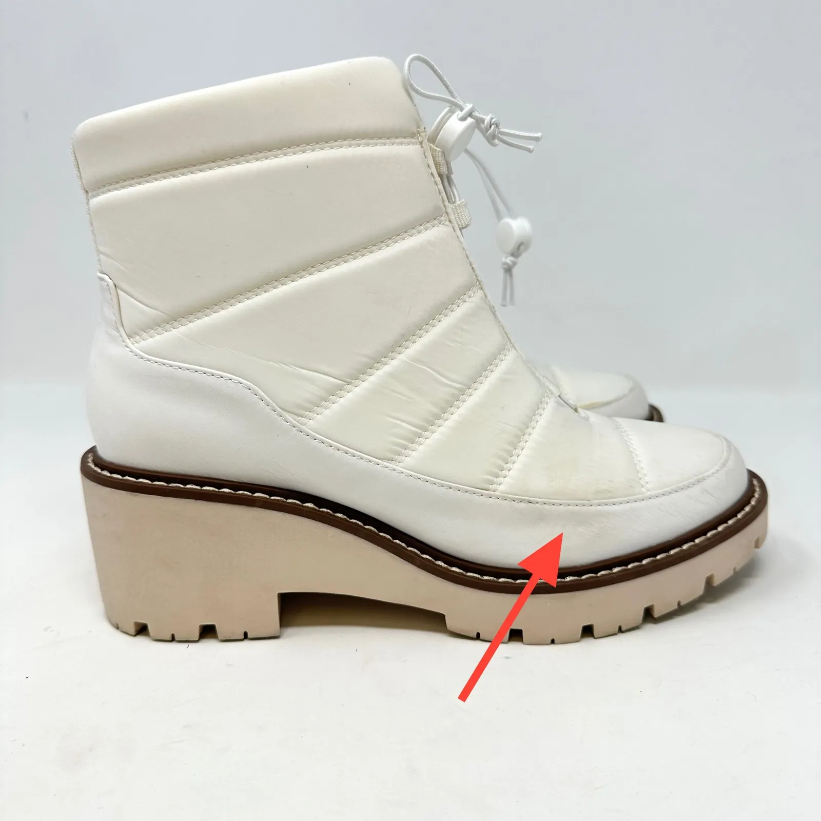 Blondo Daisy Waterproof Lug Sole Boot White Size 6‎ - Image 6