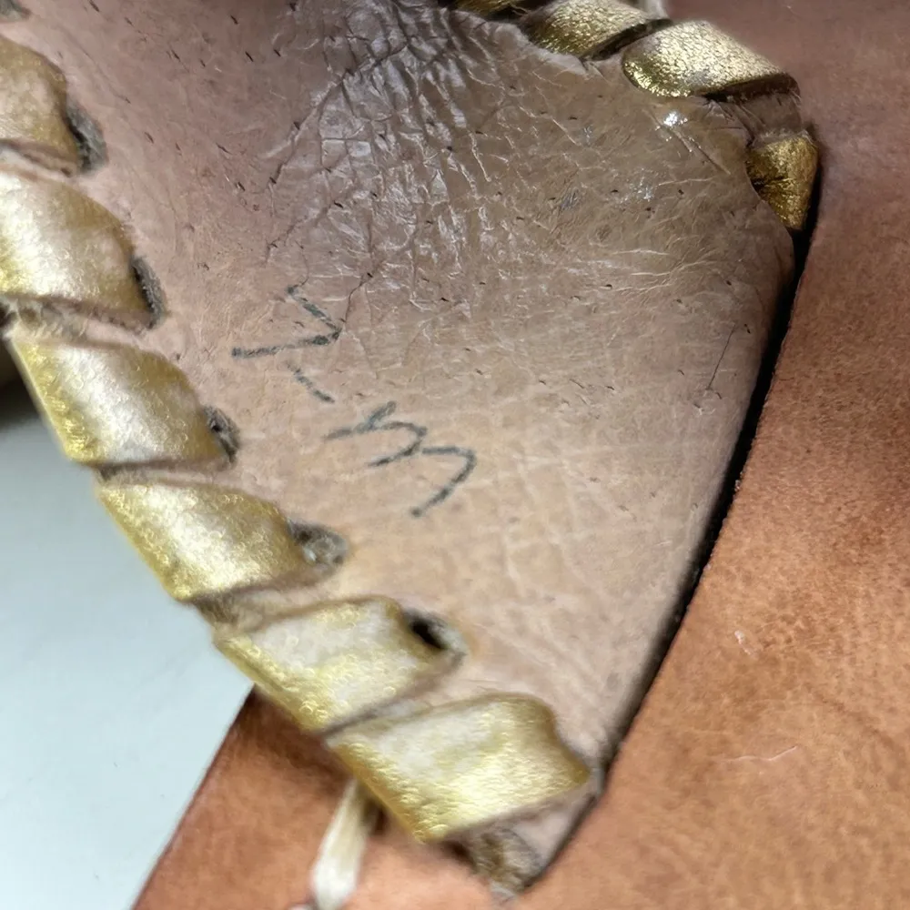 Jack Rogers Womens 7 Westport Navajo Glazed Biscuit Gold Flats Whipstitch sandal - Image 5