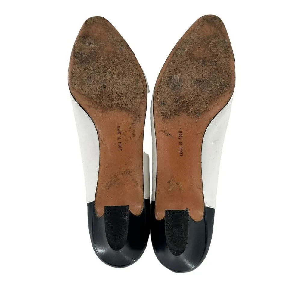 SALVATORE FERRAGAMO Navy Blue/White Leather Cap Toe Mid Heel Pumps Size 8.5 AAA - Image 9