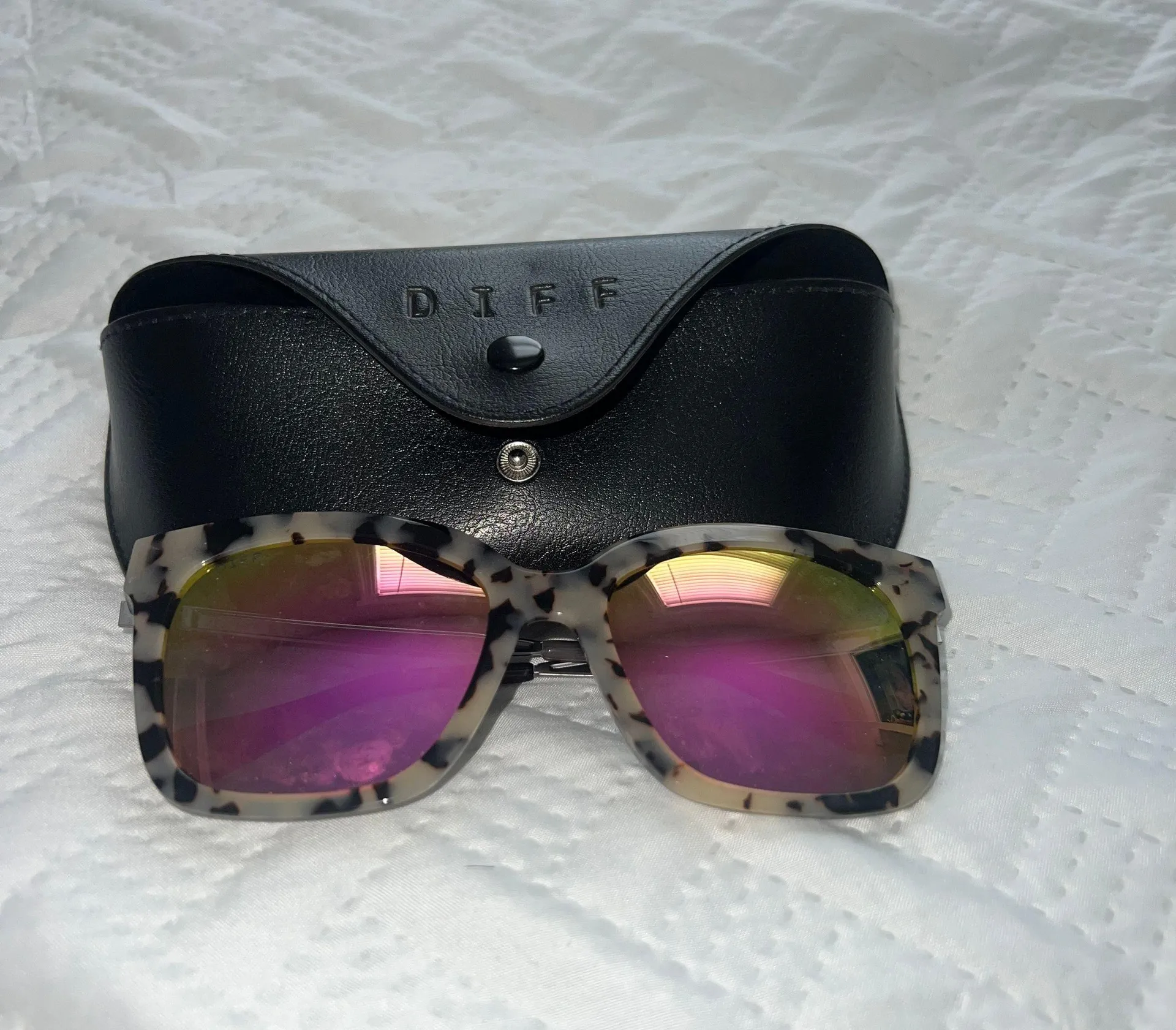 DIFF eyewear Sunglasses - Image 2