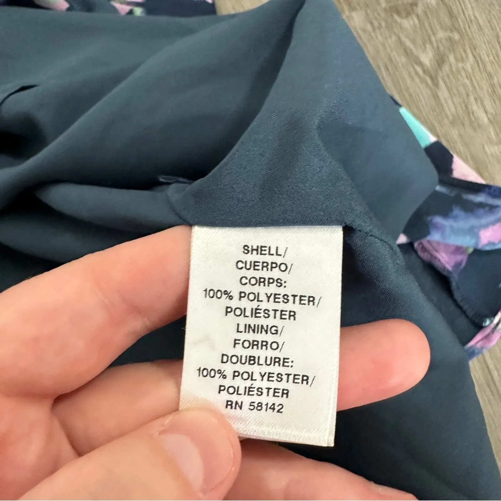 Donna Morgan V-Front Bell Sleeve‎ Navy Blue & Pink Floral Mini Dress Size 4 - Image 8