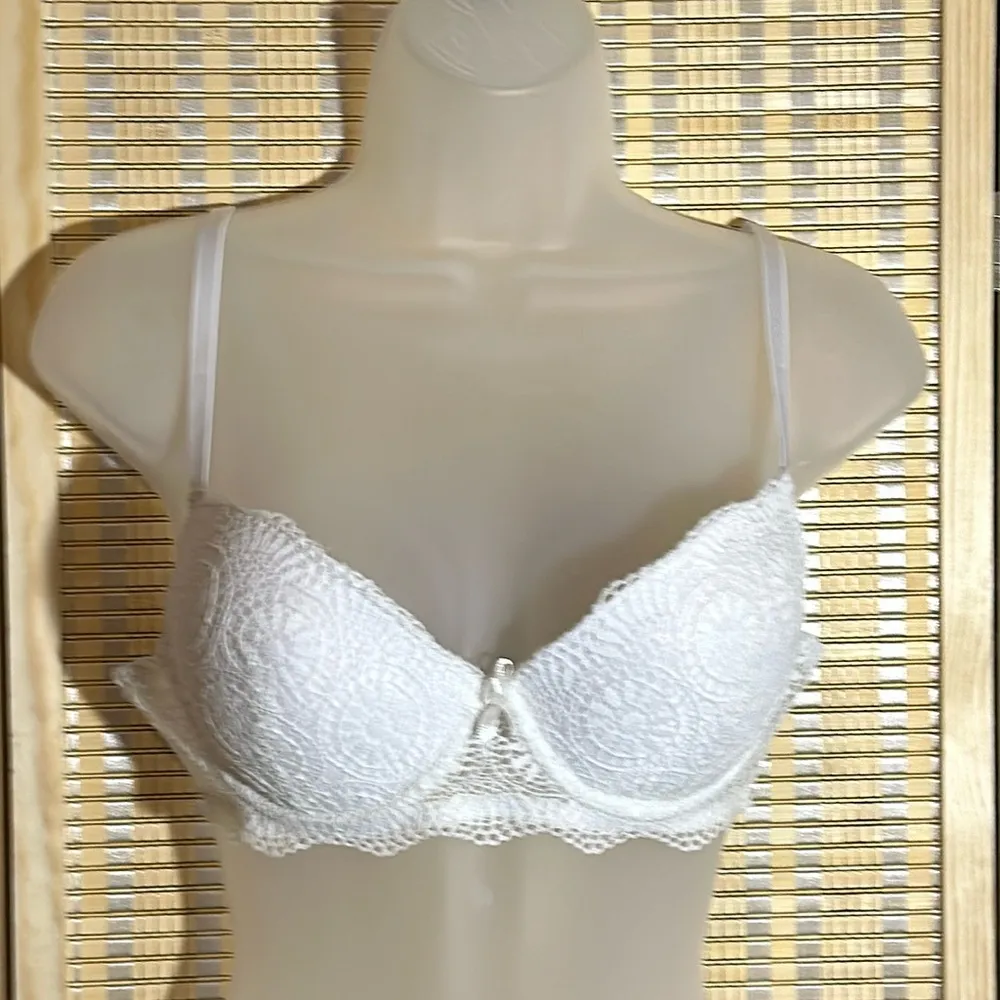 Rene Rofe Lingerie White Lace Overlay Padded Underwire Push Up Bra 36C Size undefined - Image 2