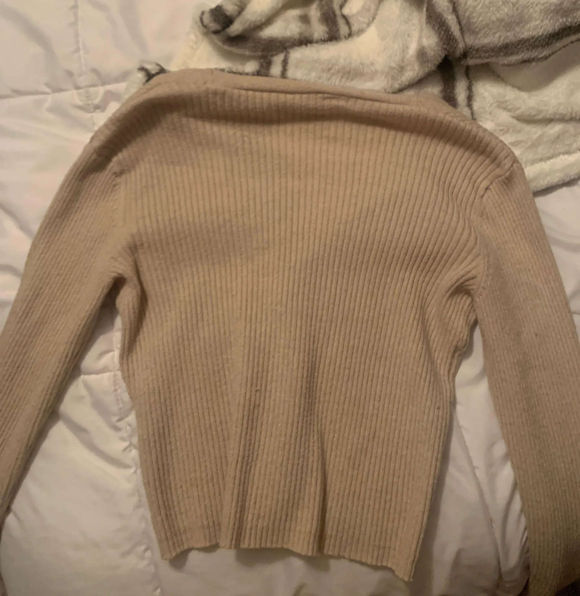 Garage Cardigan - Image 4