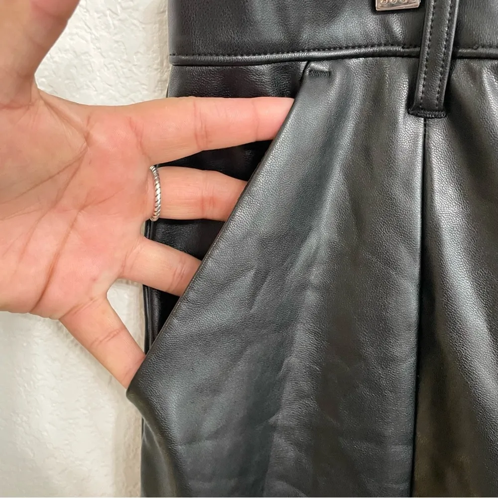 Abercrombie Fitch Womens Pants Black Faux Leather Skinny High Rise Size 20 - Image 5