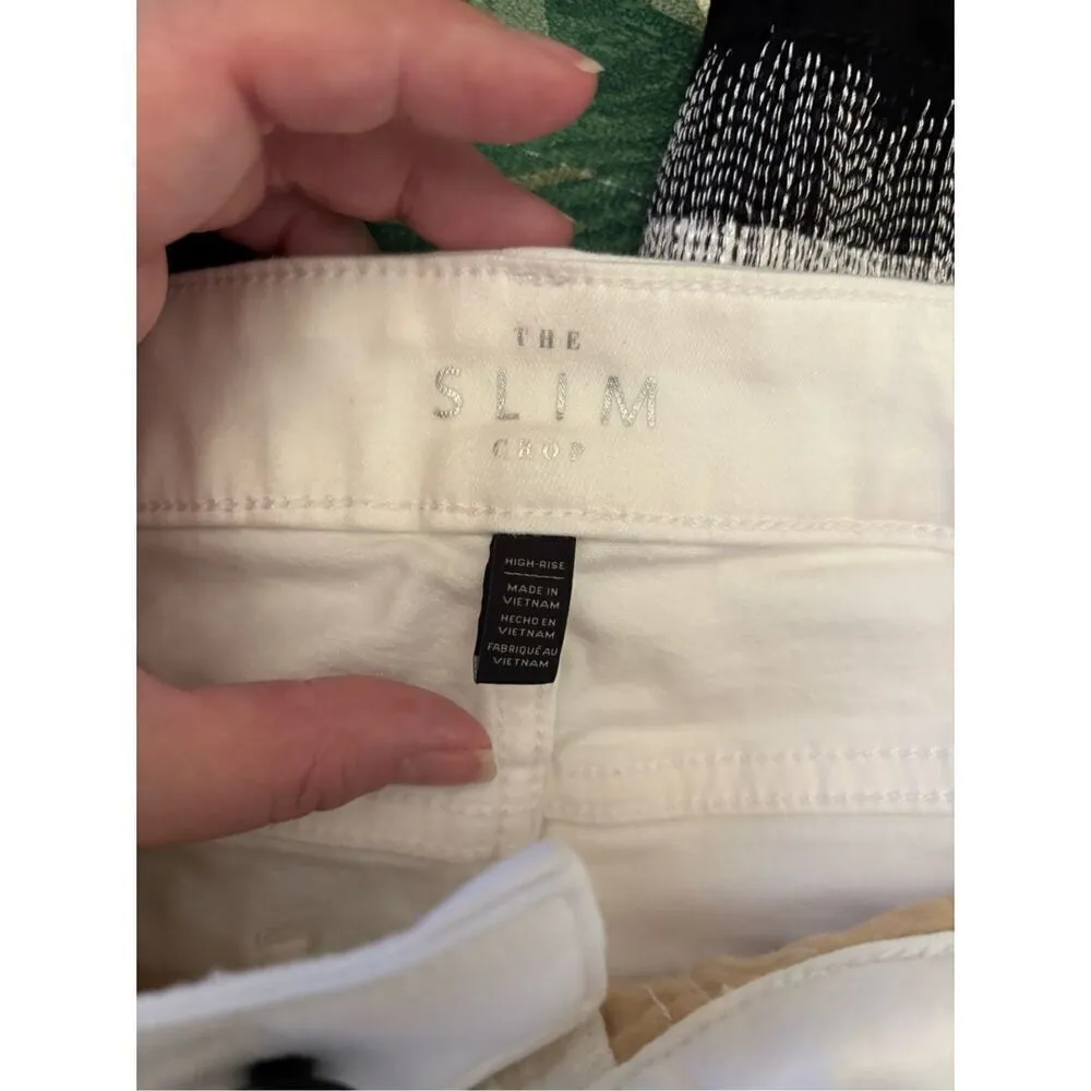 White House Black Market white the slim crop jeans with black detail size 4 - Image 3