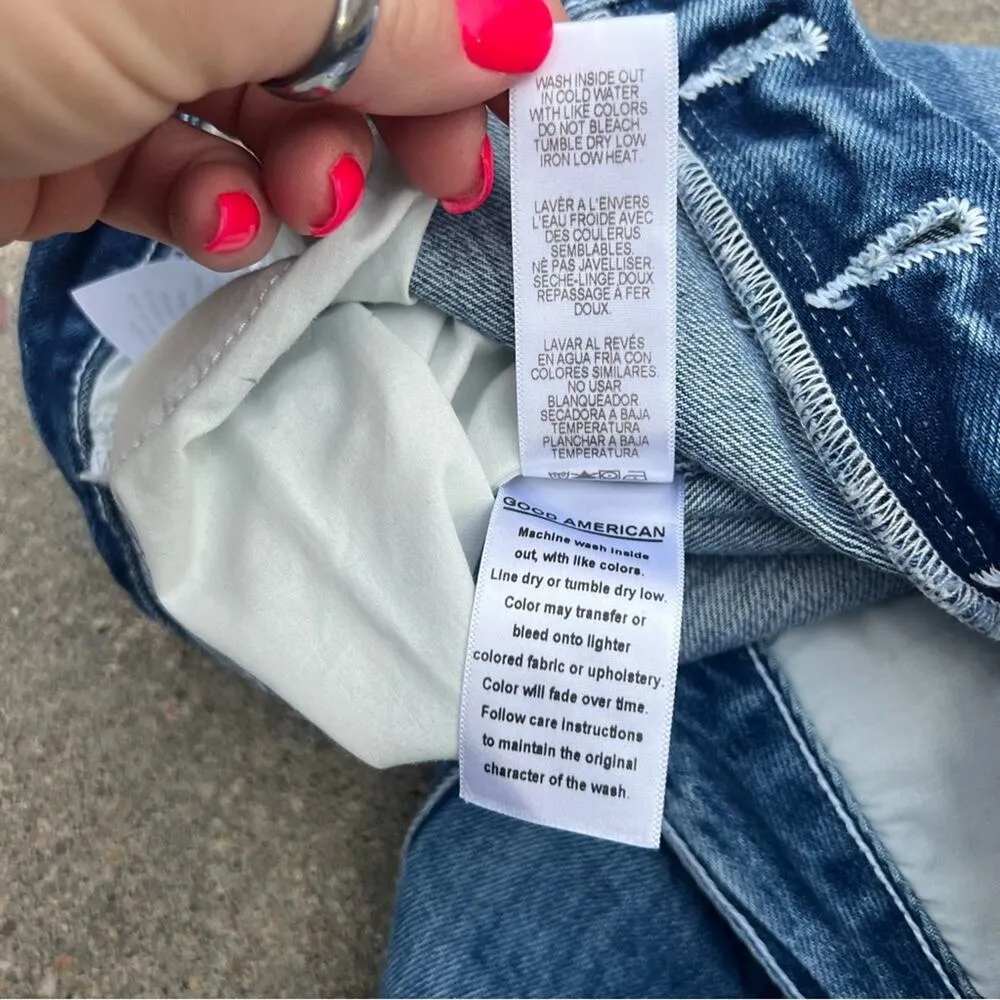 Good American high waist button fly cut off distressed jean shorts size 14/32 - Image 7