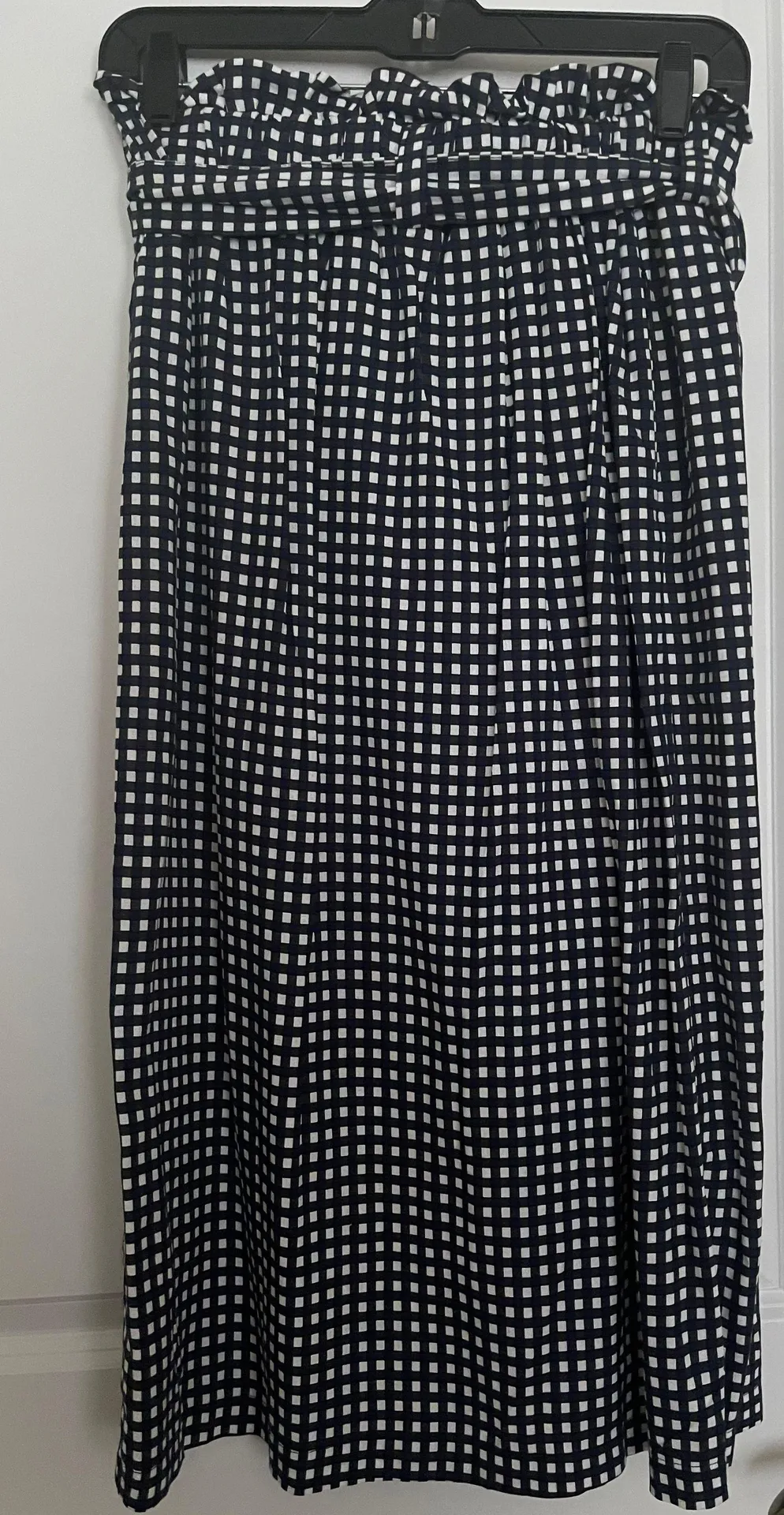 Melanie MIDI Polka Dot Wrap Skirt - Image 6
