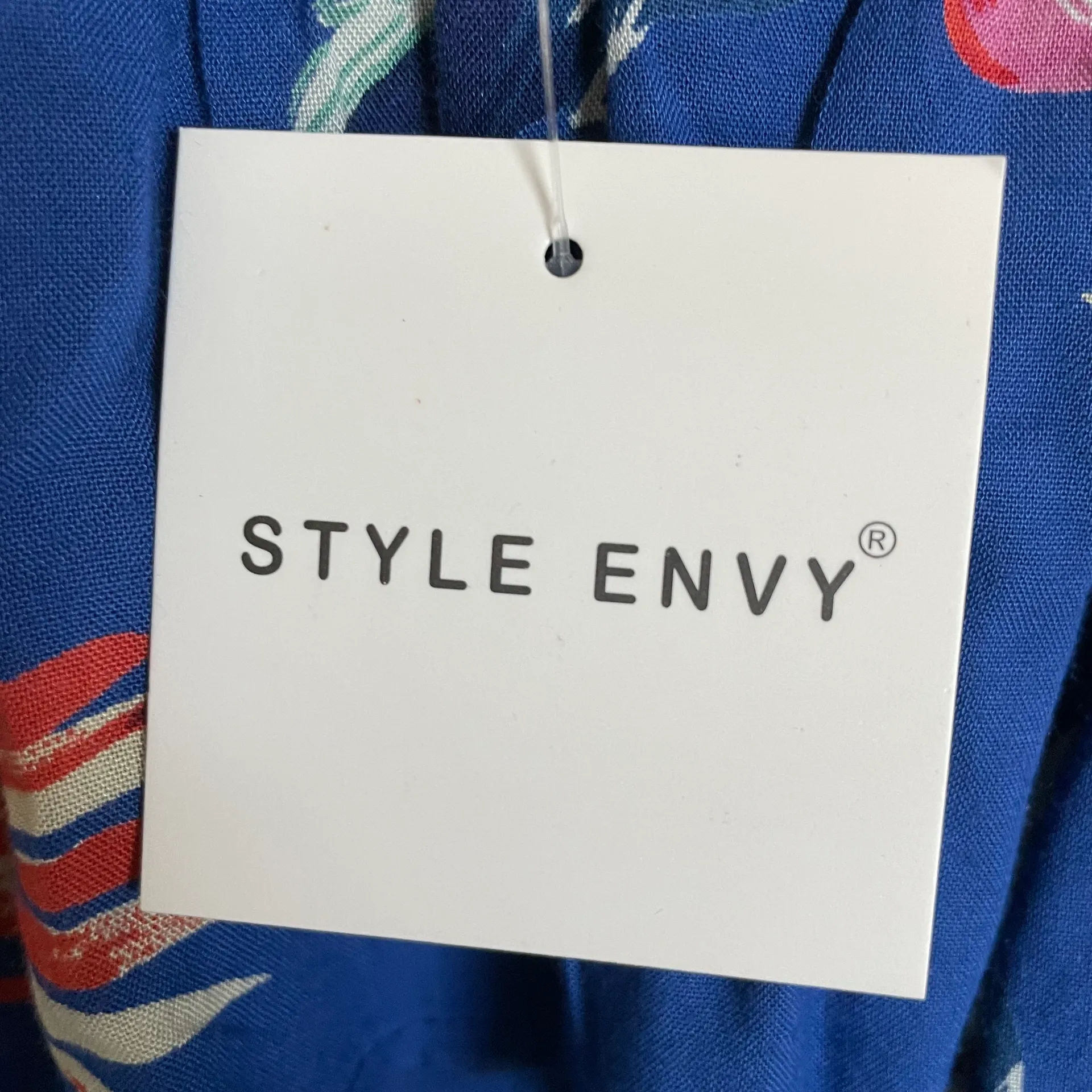 Style  Floral Off The Shoulder Blue Purple Red White Crop Top Size Small - Image 7