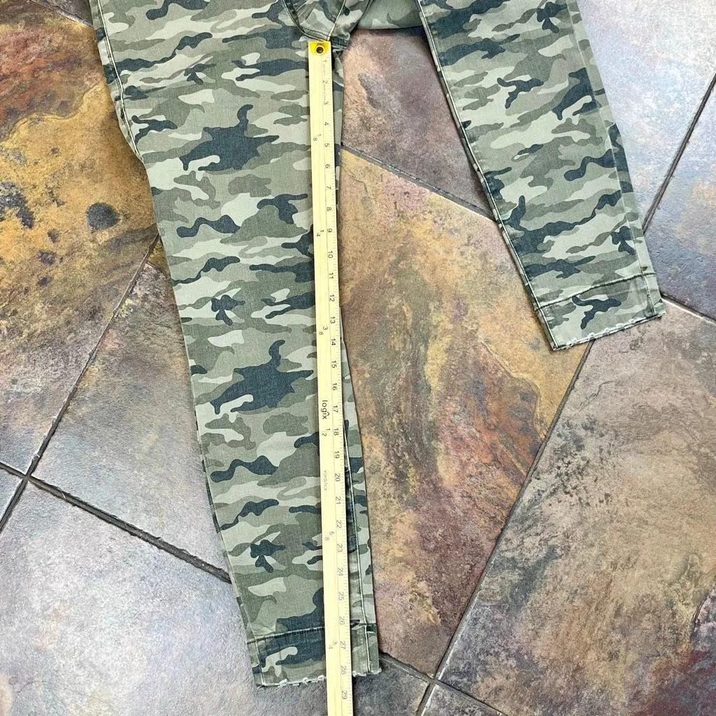 Rock & Republic Fever Denim RX Distressed Camo Leggings 12 - Image 4