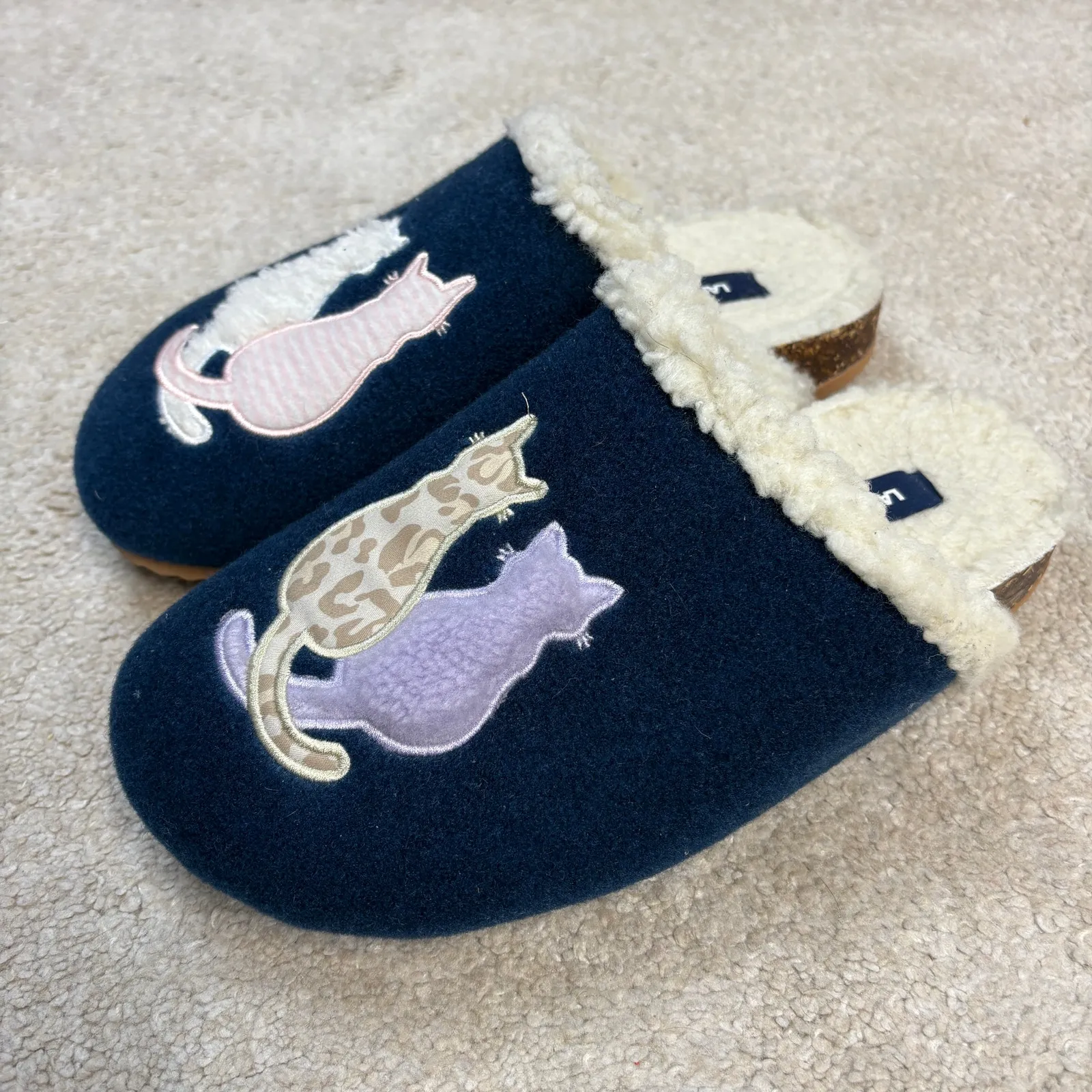 Lands' End Women's Sherpa Lined Clog House Slippers Cats Size 8 - Image 3