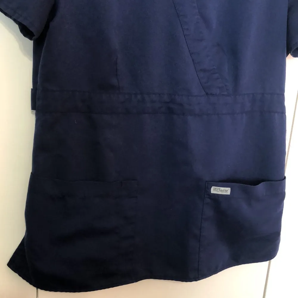 Greys Anatomy By Barco Cute Scrub Top Women’s Size Medium Navy Blue Color - Image 5