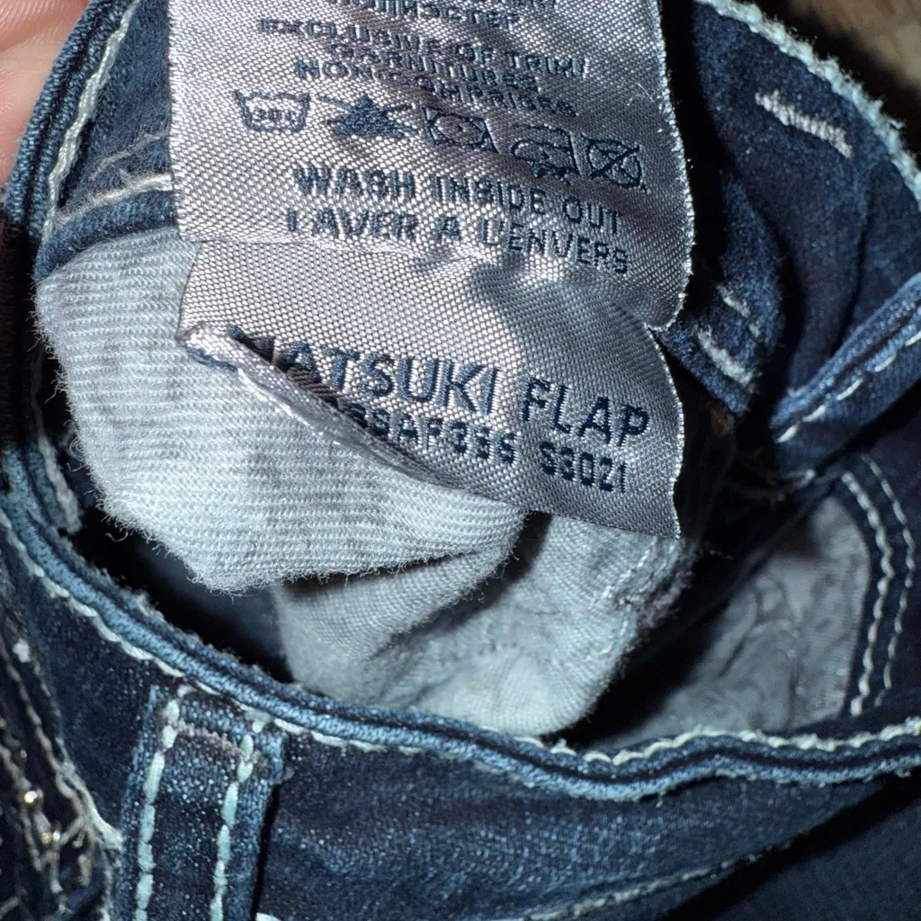 Silver Jeans Co Natsuki Flap Boot Stretch Jeans - Image 5