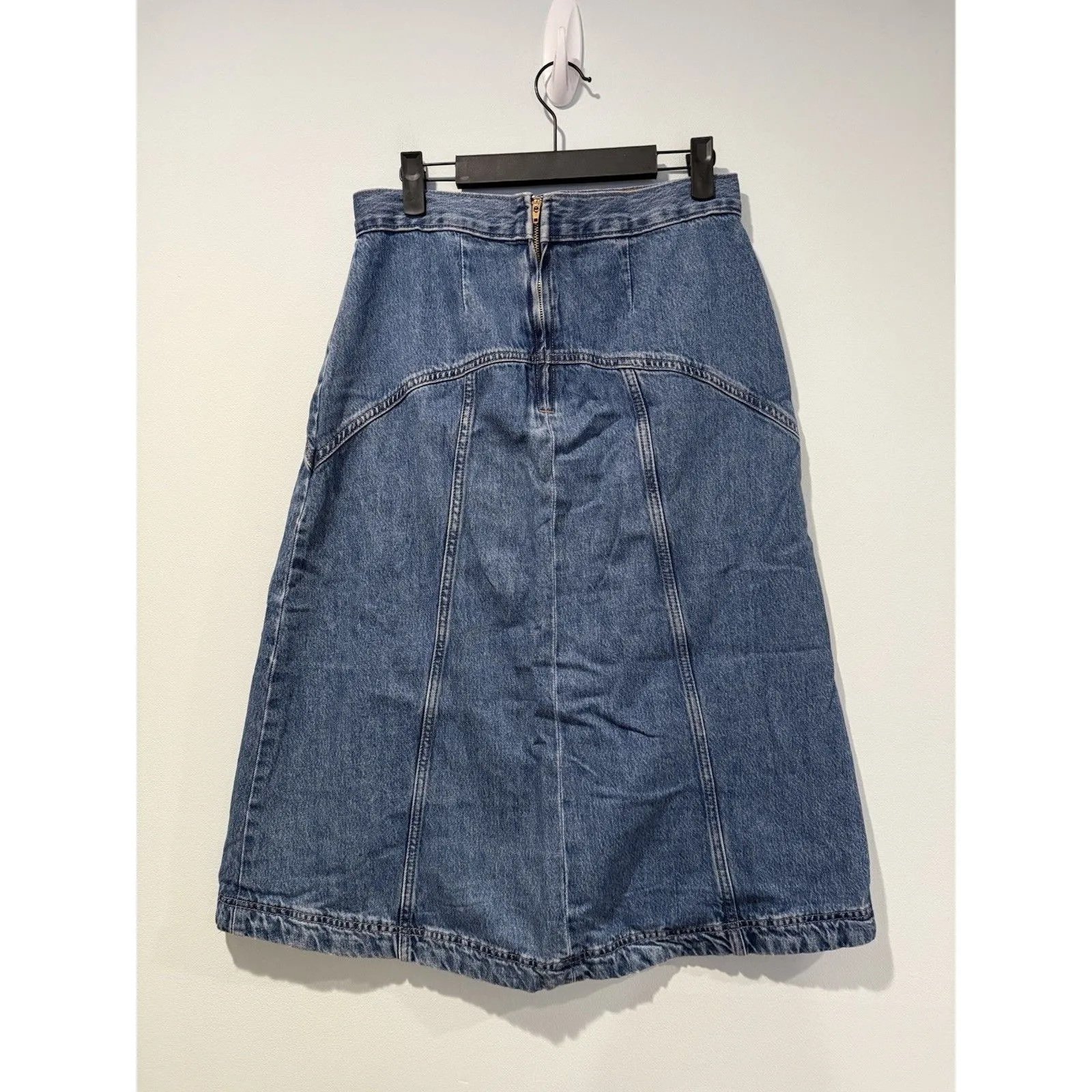 Old Navy High Rise Midi Skirt Womens 29" Drapey Denim Equestrian Prairie Western - Image 2