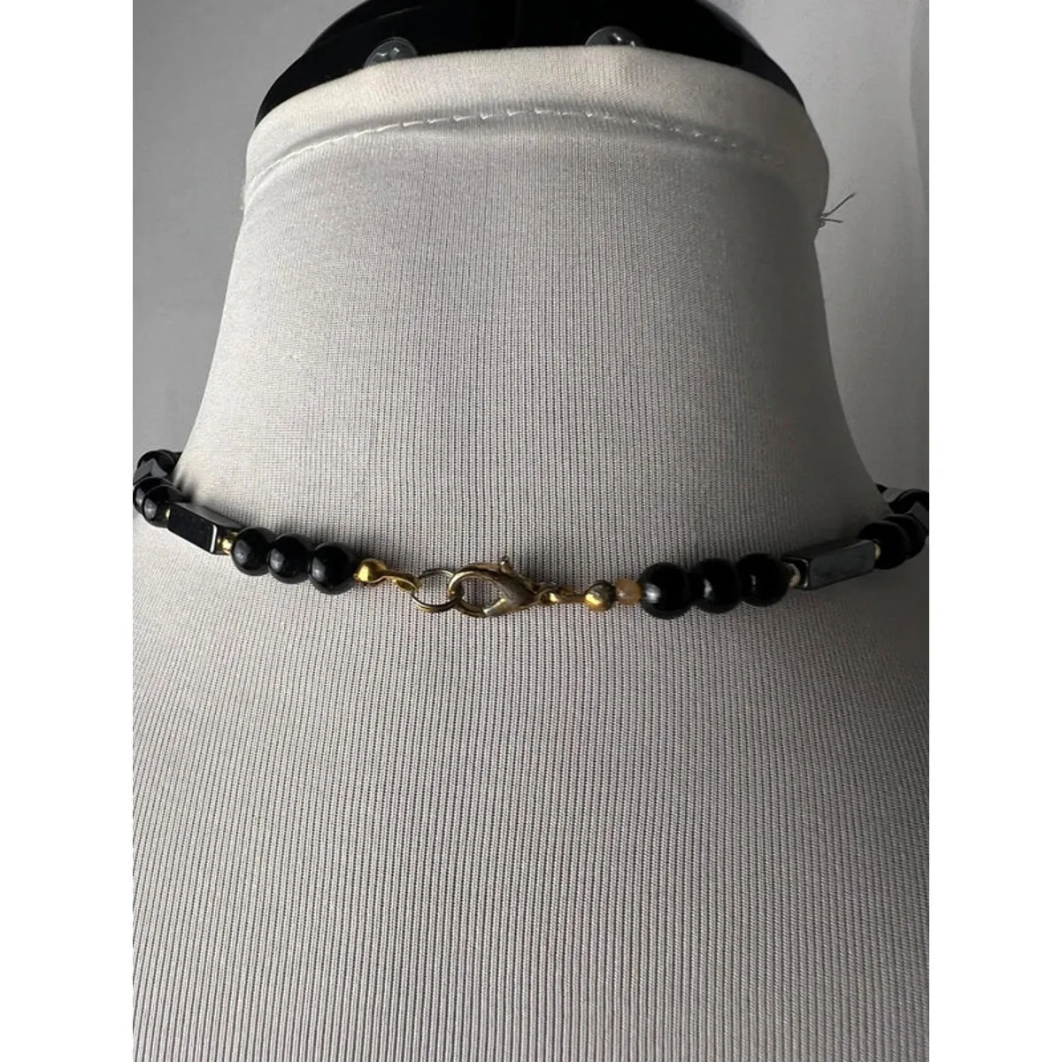 vintage hematite bib pink gold and white beaded regal metallic necklace Gray - Image 4