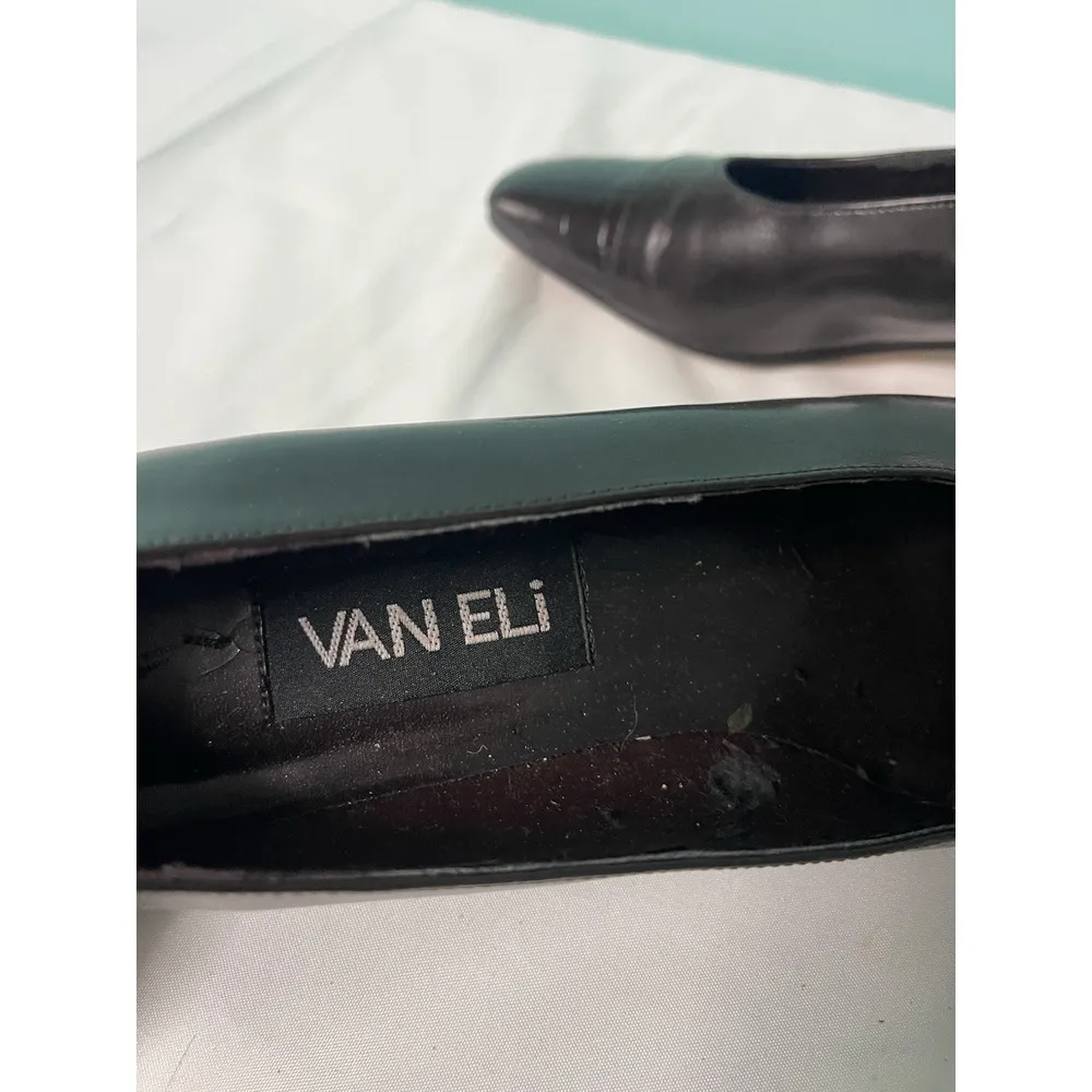 Vaneli Women's Brown Leather Flats Shoes Front Bow Size 7.5 N S - Image 6