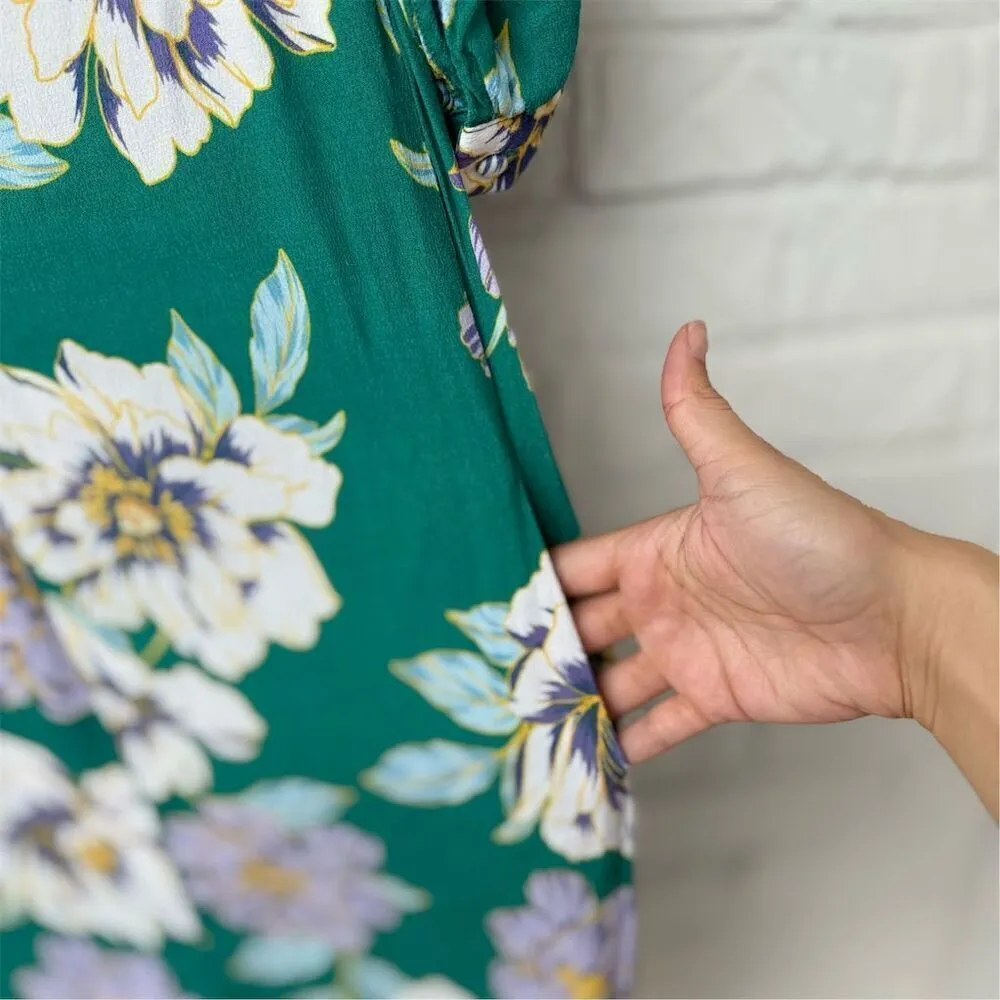 Yumi Kim Women's XS Green Floral V-Neck Dress Casual - Image 7