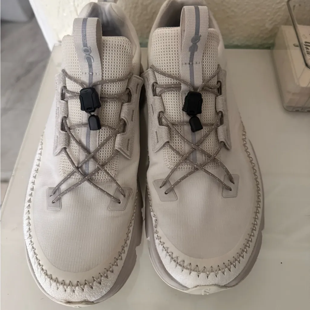 On cloud Cloudaway Sneaker in Ivory & Pearl Sneakers size 11 women’s White - Image 5