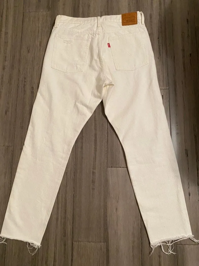 Levi’s Boyfriend Distressed White Jeans - Image 2
