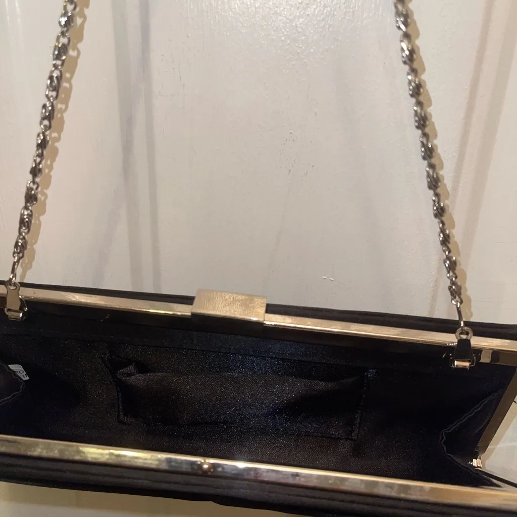 Elegant Black Clutch with Chain Strap purse glamour - Image 6