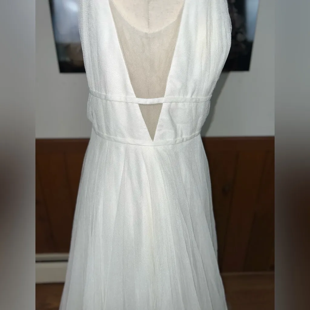 Stunning Vow’d Serendipity Deep V Tulle Mesh Wedding Gown! White Size 10 - Image 6