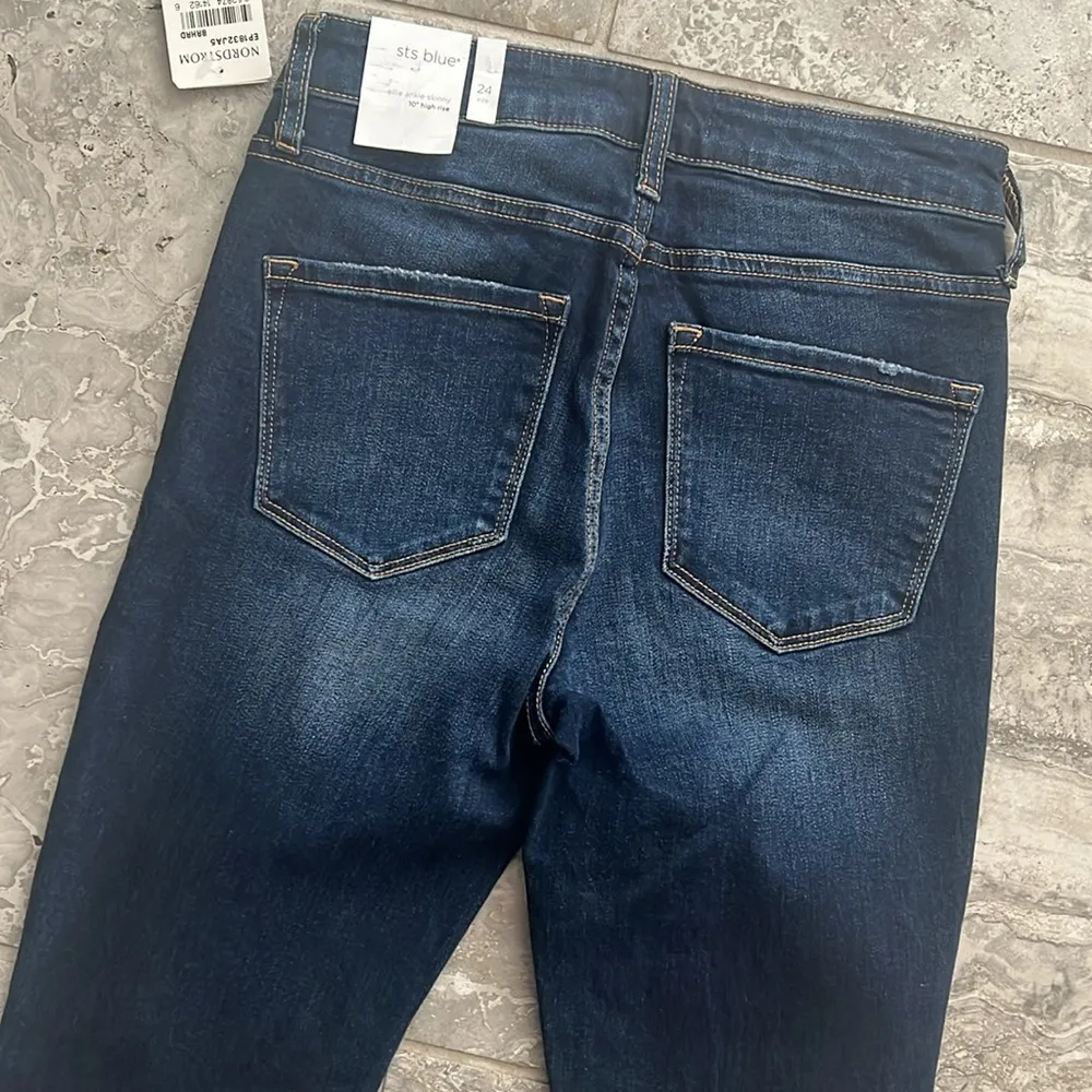 STS Blue Ellie Distressed Ankle Skinny Jeans, 10” High Rise Size 24 New w/Tag - Image 4