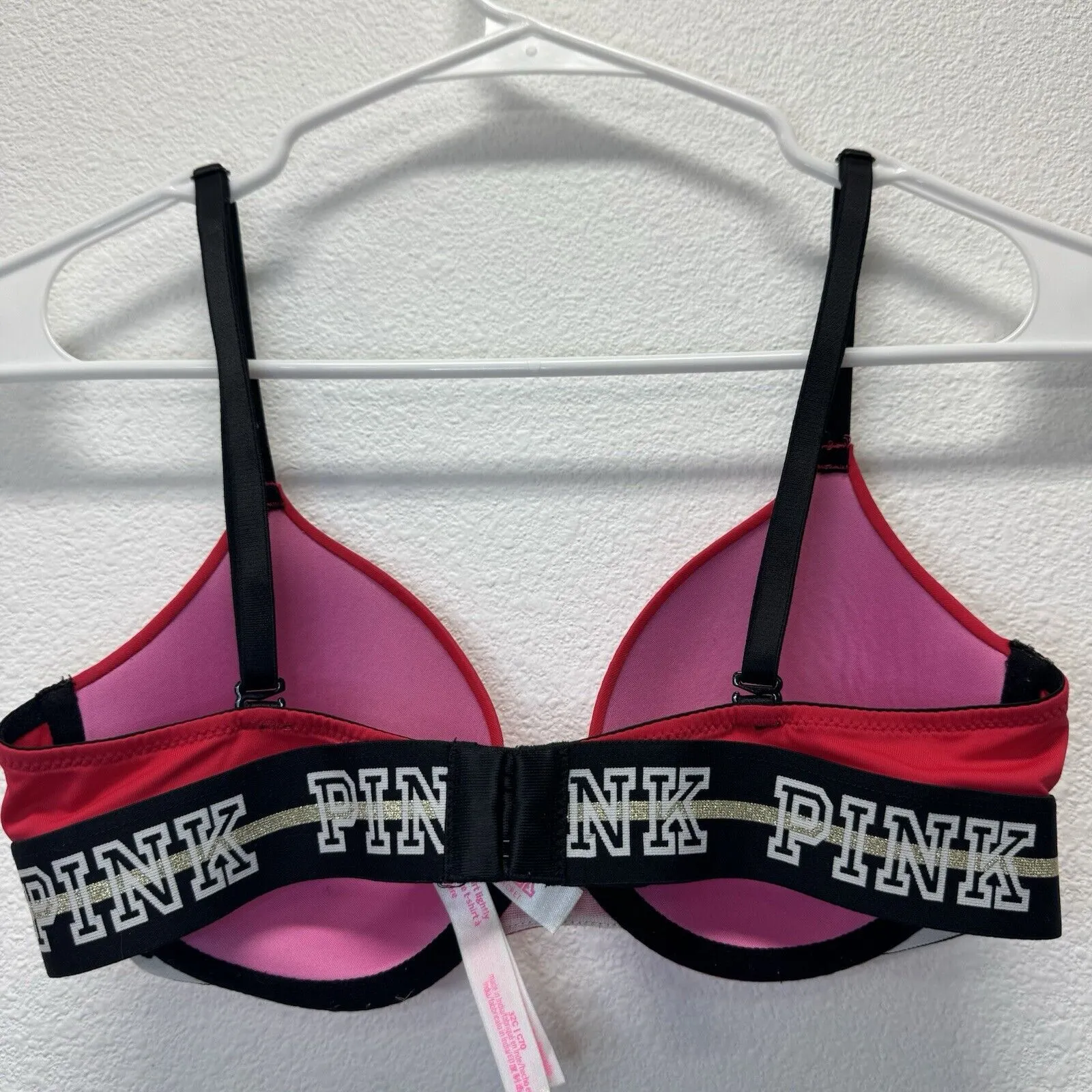 Victoria’s Secret PINK Wear Everywhere T-Shirt Lightly‎ Lined 32C Red Bra LOGO - Image 3