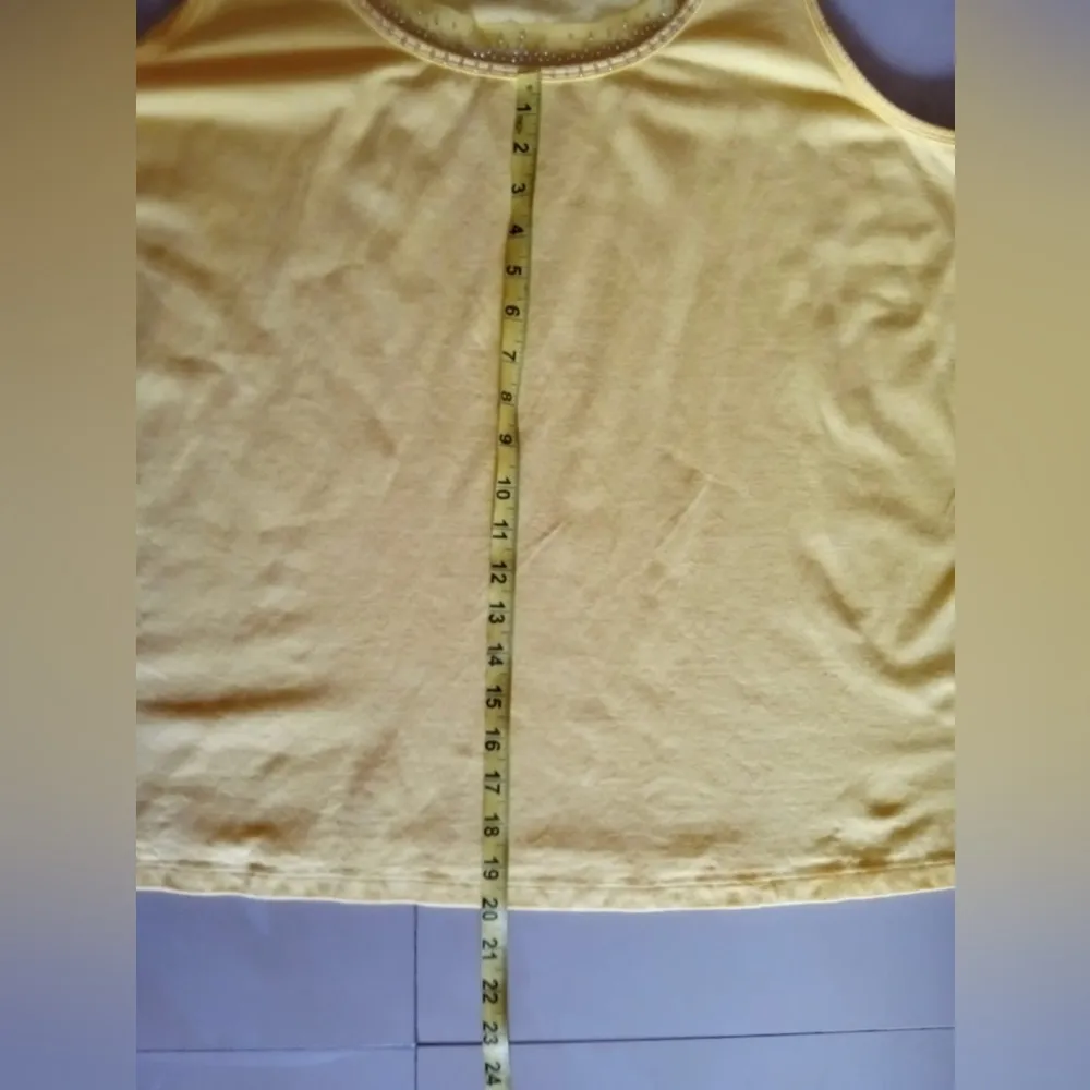 Venezia Tank Top Women’s 22/24 yellowScoopneck Ribbed Sleeveless size Gold Size undefined - Image 8