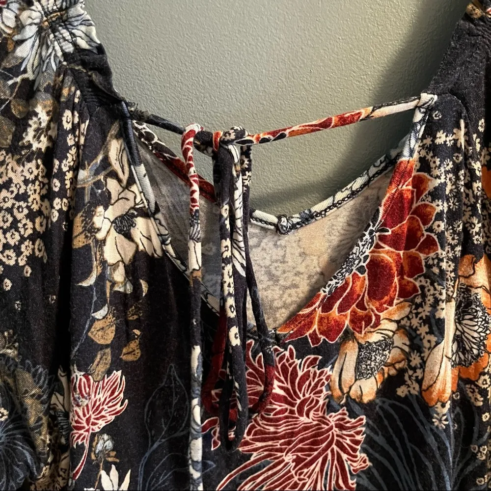 Bobeau  Floral Top - Image 7