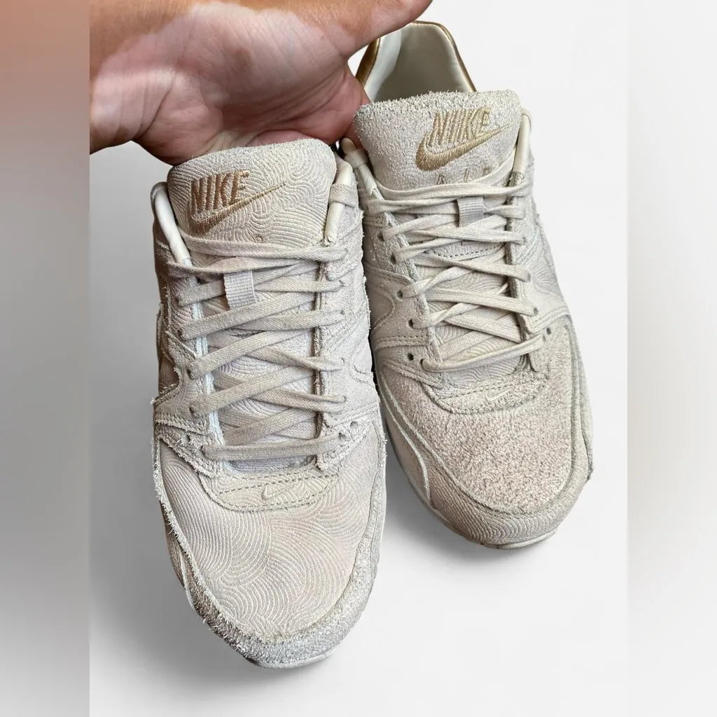 Nike Air Max Command Premium shoes String Metallic Gold women’s size 7 - Image 2