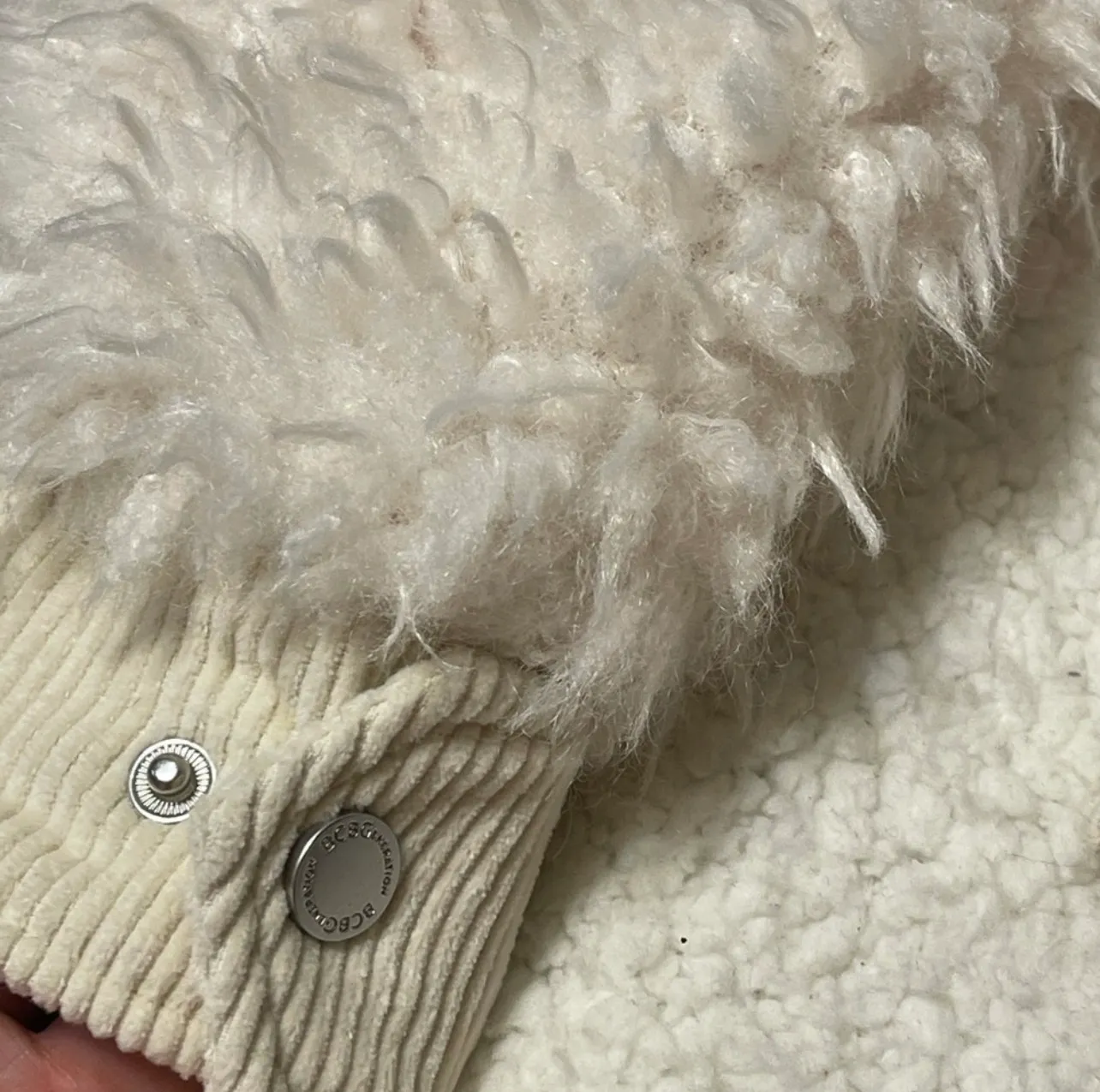 Zip Front Faux Fur Jacket in Cream - Image 7