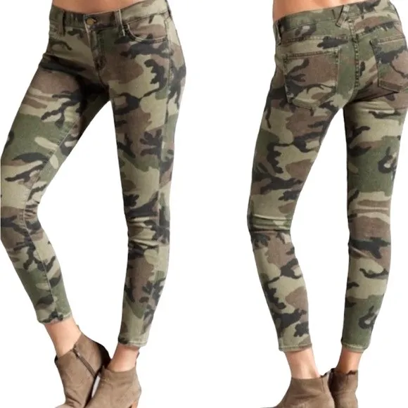 TEXTILE Elizabeth and James Jeans Women 25‎ Green Camo Skinny Debbie Streetwear - Image 2