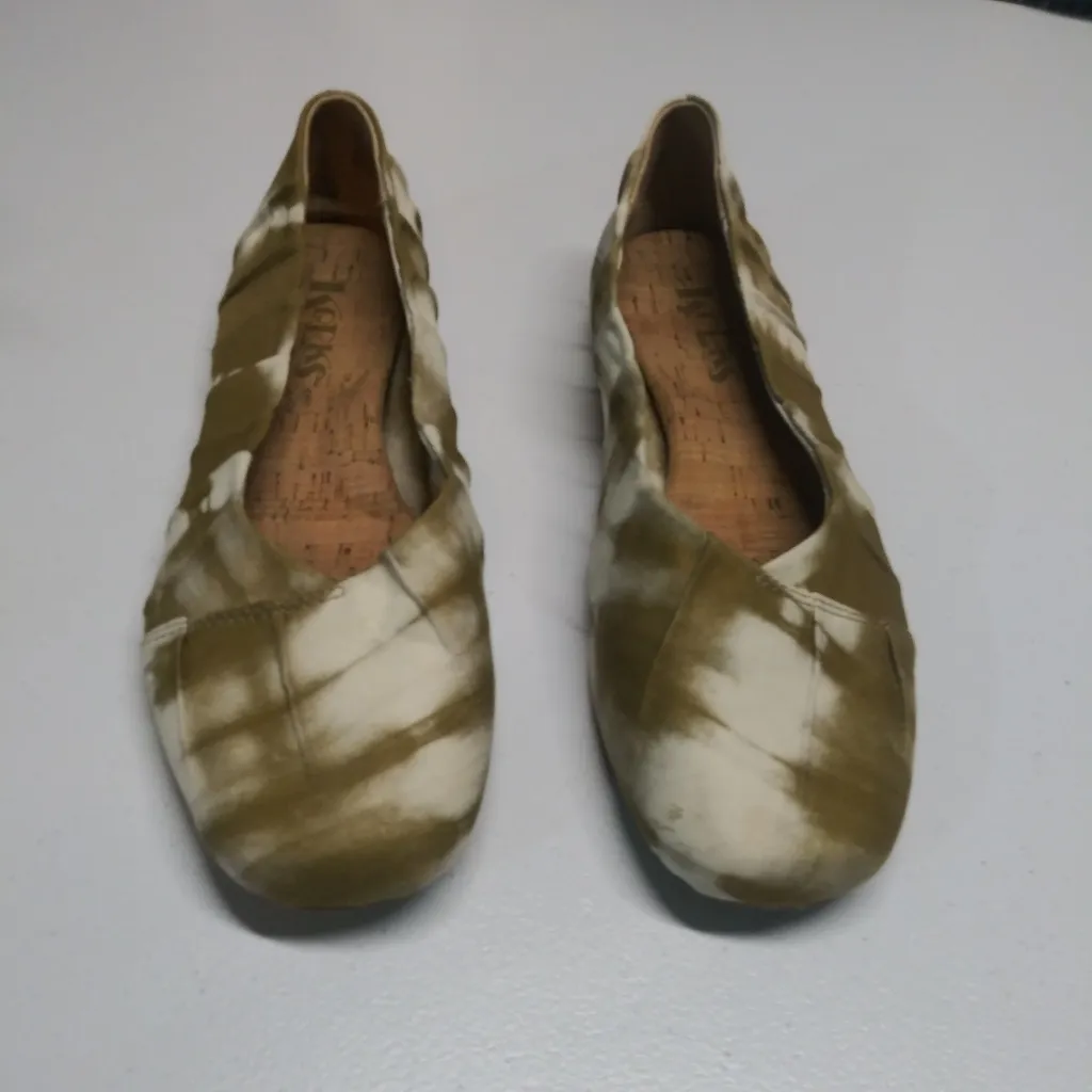 Korks Palmer Ballet Flat Loafer Pleated Fabric Khaki White Tie Dye Size 8.5 - Image 2